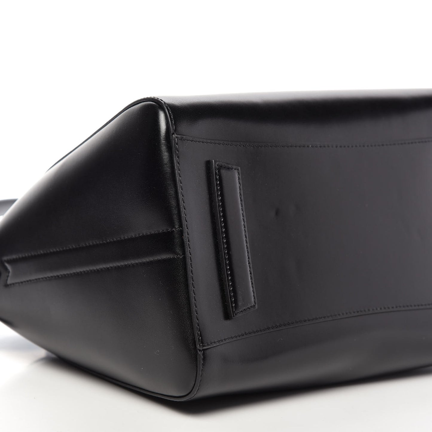 Shiny Lord Calfskin Medium Antigona Black