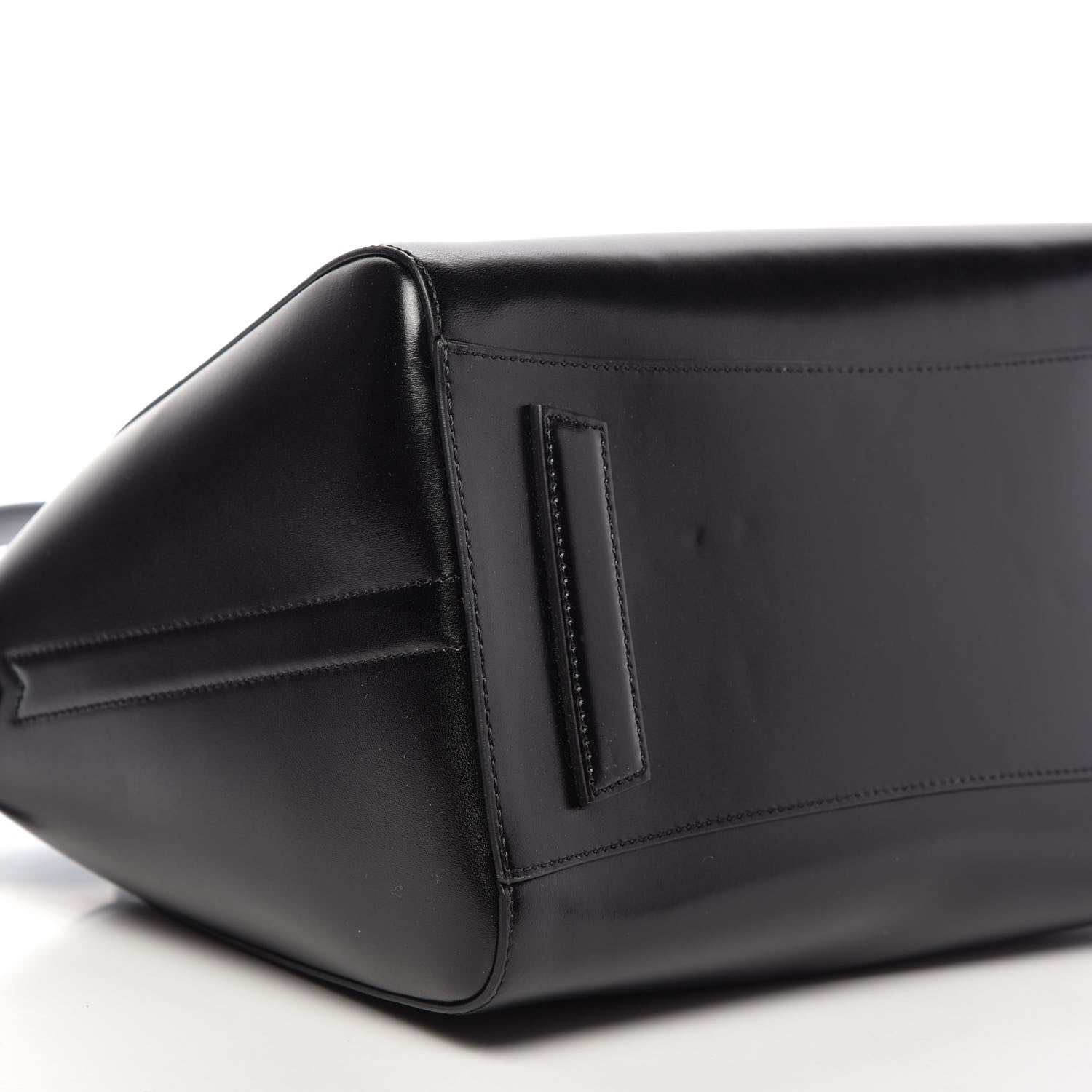 Givenchy Shiny Lord Calfskin Medium Antigona Black 6 of 9