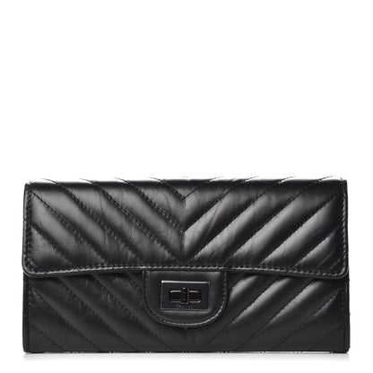 Chanel Aged Calfskin Chevron Quilted 2.55 Reissue Flap Wallet So Black 1 of 9