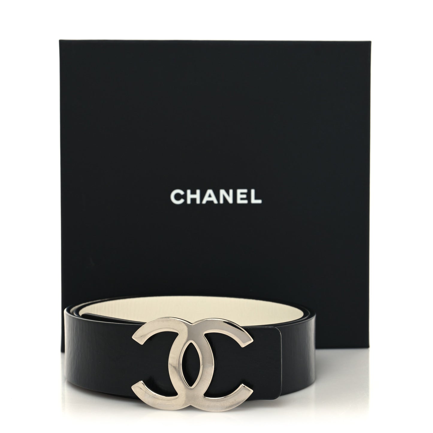 Calfskin CC Reversible Belt 80/32 Black White