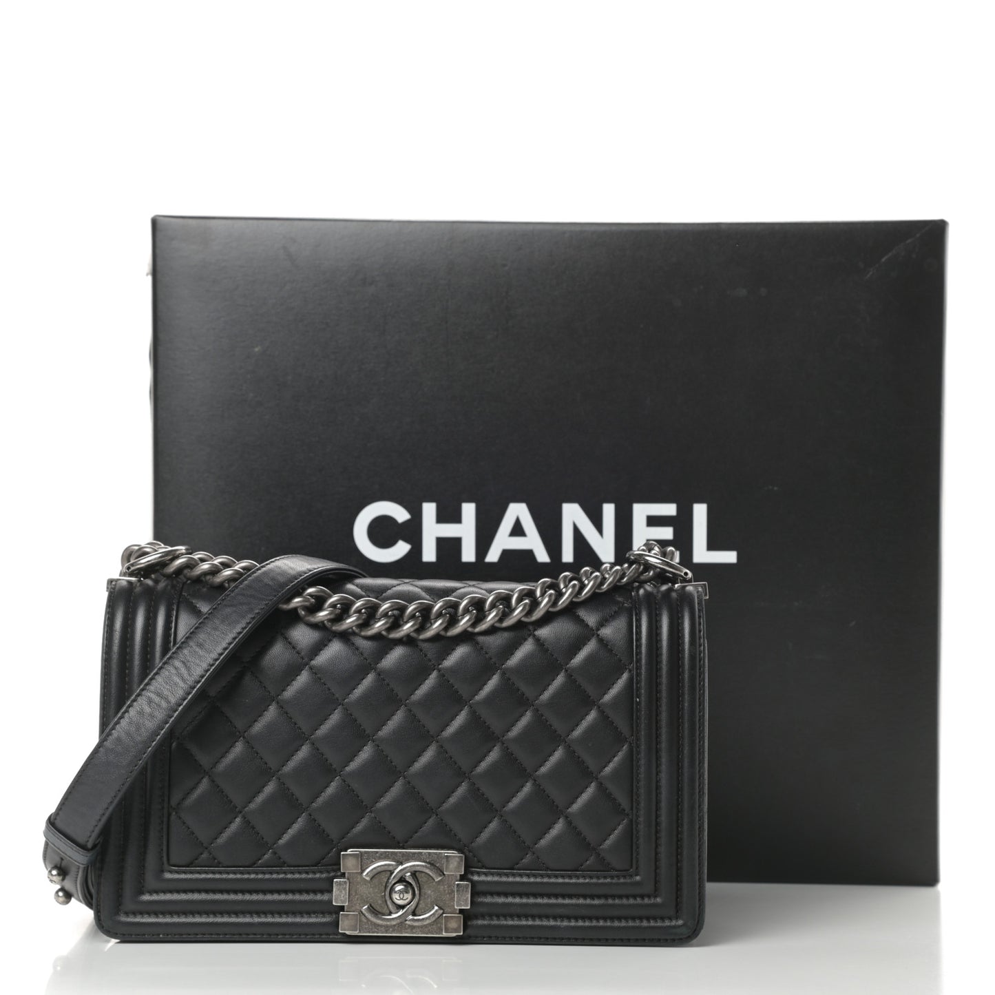 Lambskin Quilted Medium Boy Flap Black