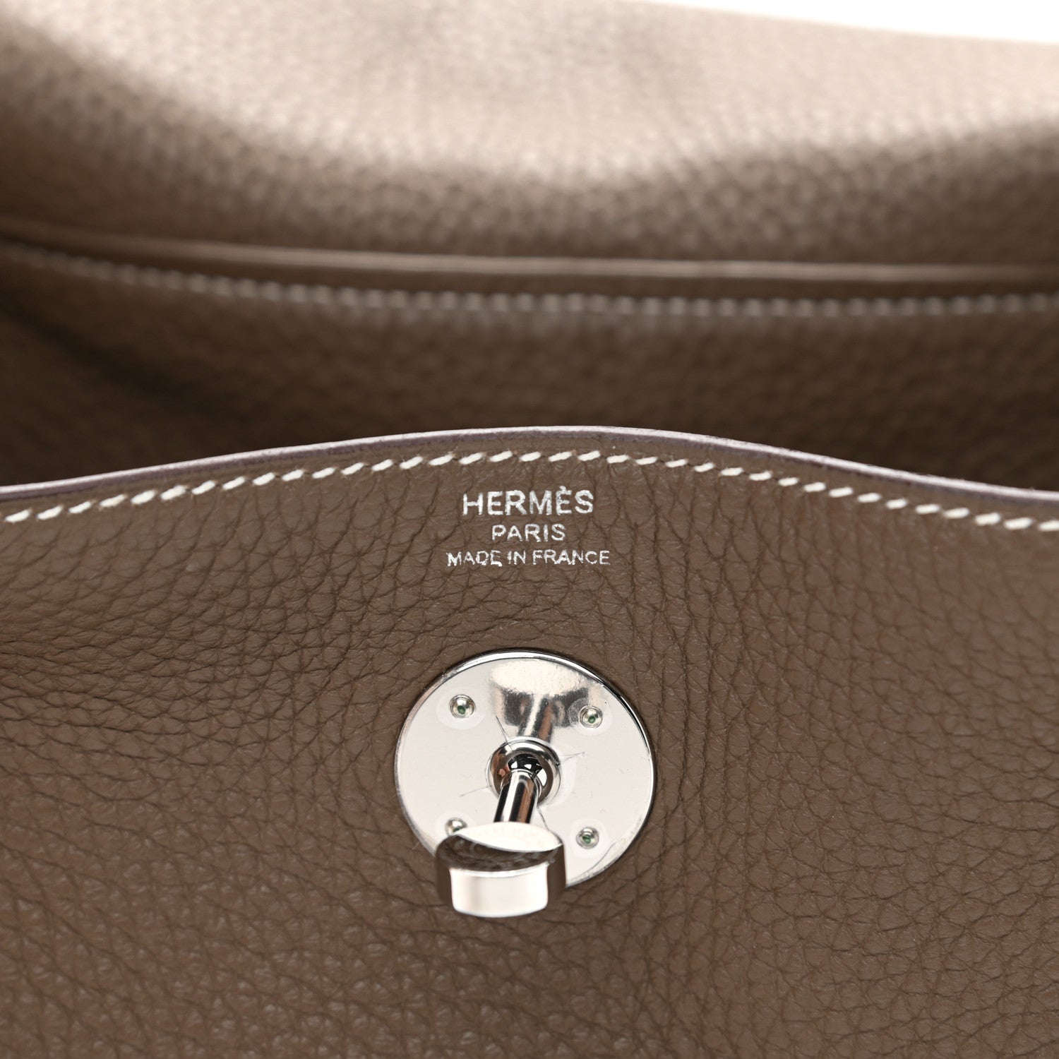Hermes Taurillon Clemence Lindy 26 Etoupe 6 of 13