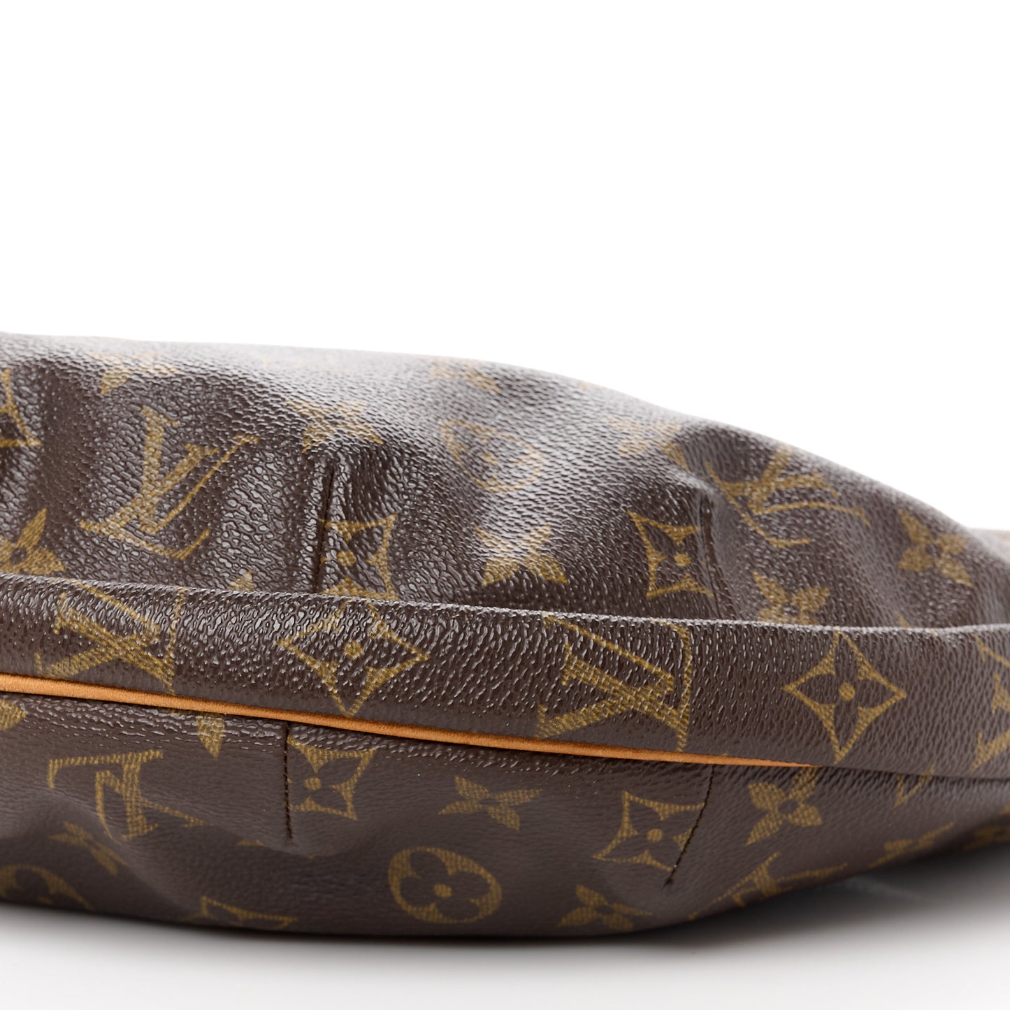 Monogram Croissant MM