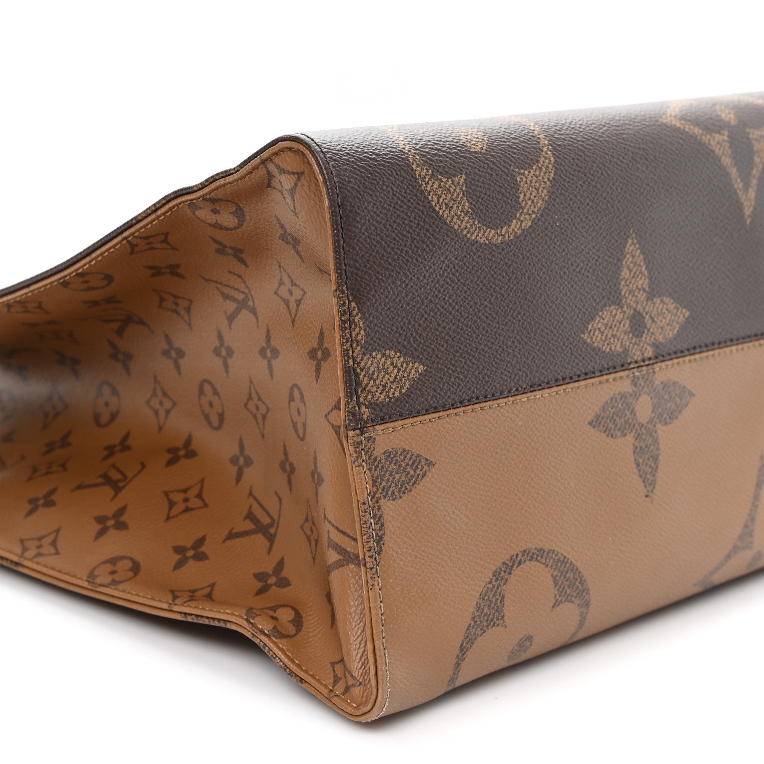 Louis Vuitton Reverse Monogram Giant Onthego GM 8 of 12