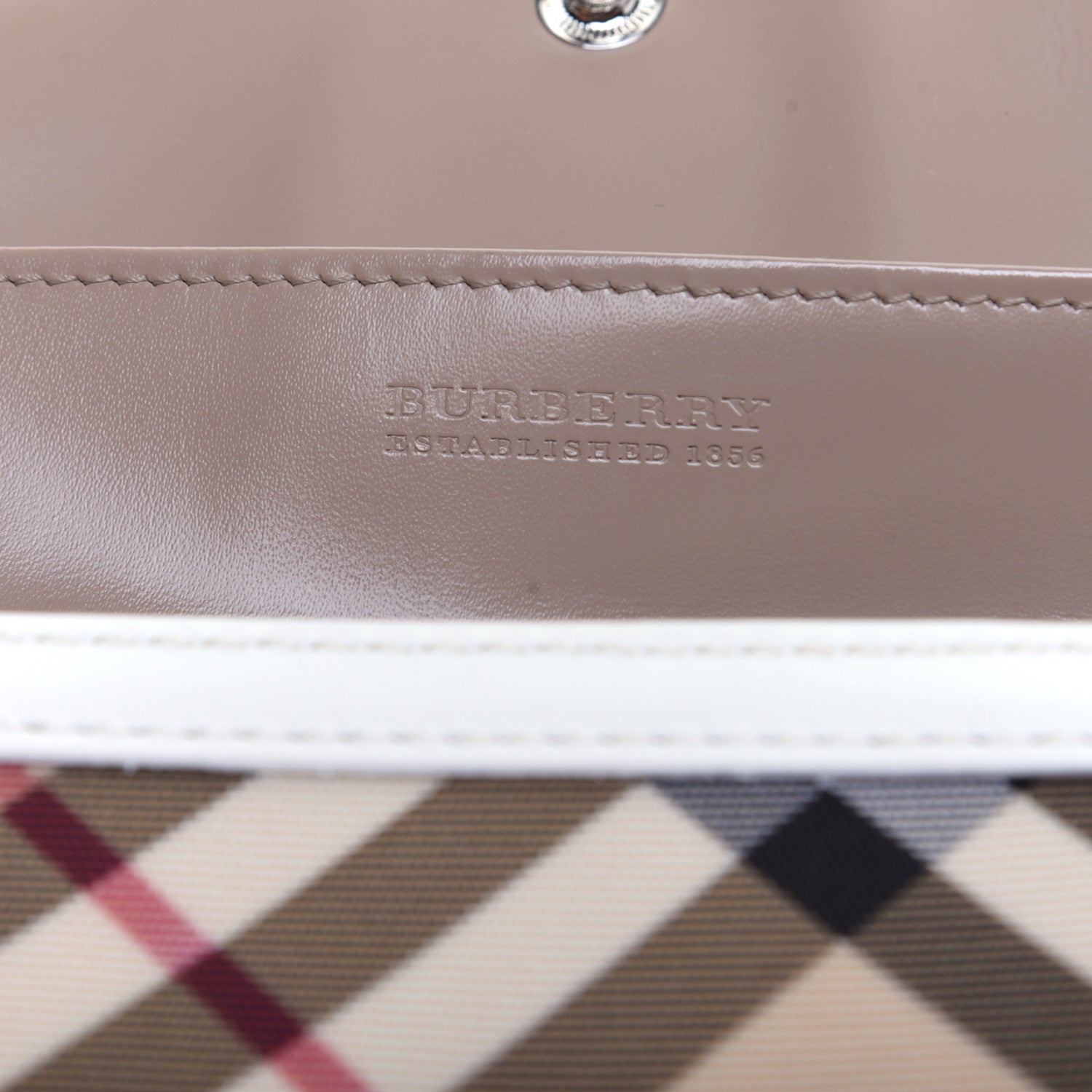 Burberry Nova Check Penrose Continental Wallet White 8 of 12