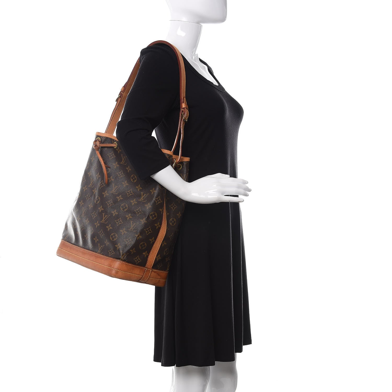 Louis Vuitton Monogram Noe 2 of 10