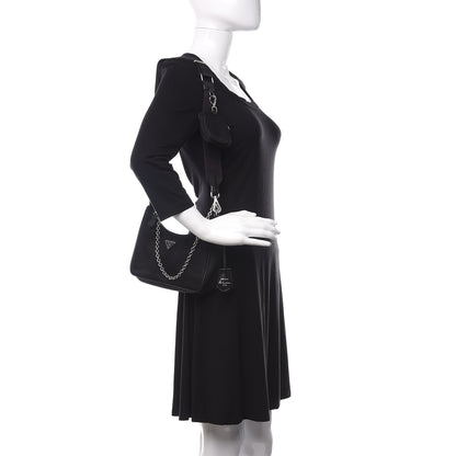 Prada Nylon Re-Edition 2005 Shoulder Bag Black 2 of 11