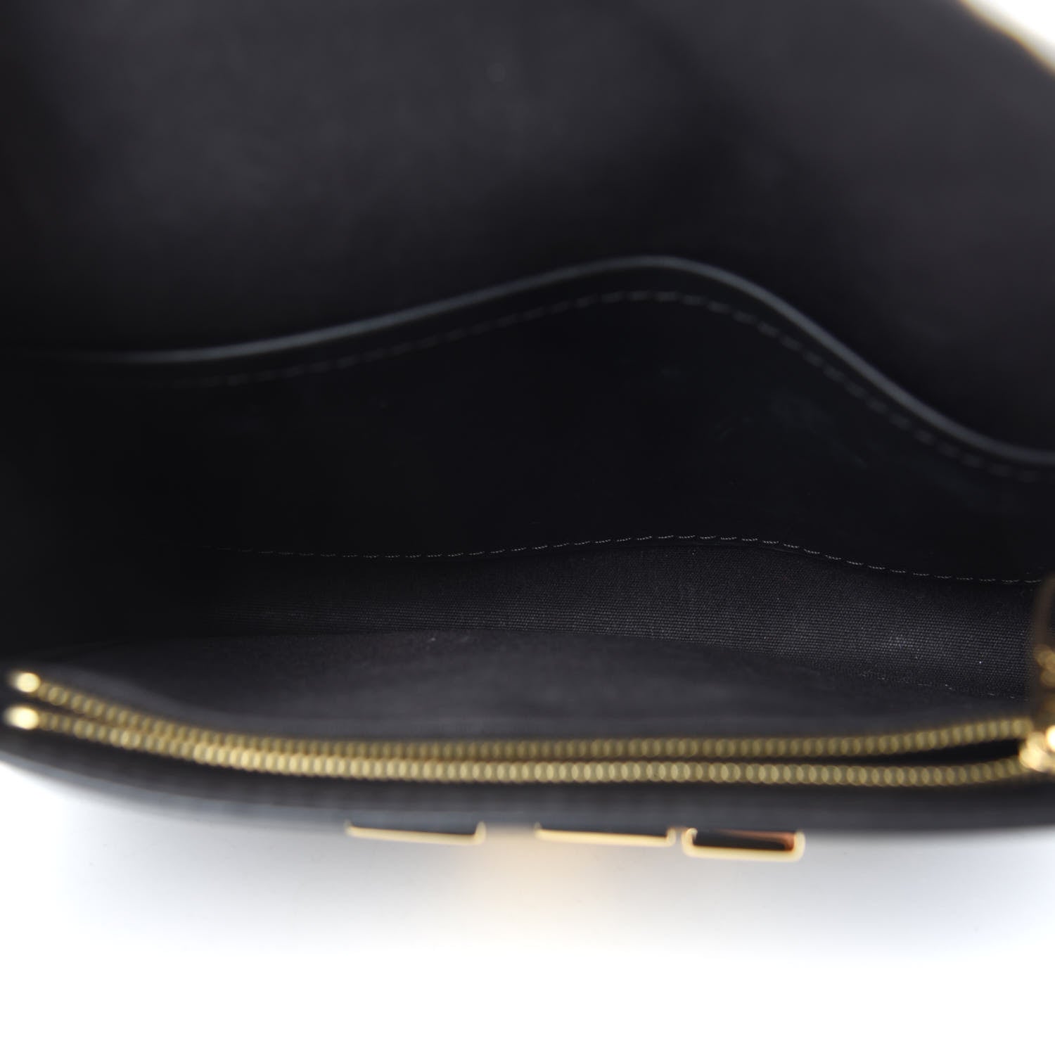 Louis Vuitton Patent Chain Louise Black 5 of 10