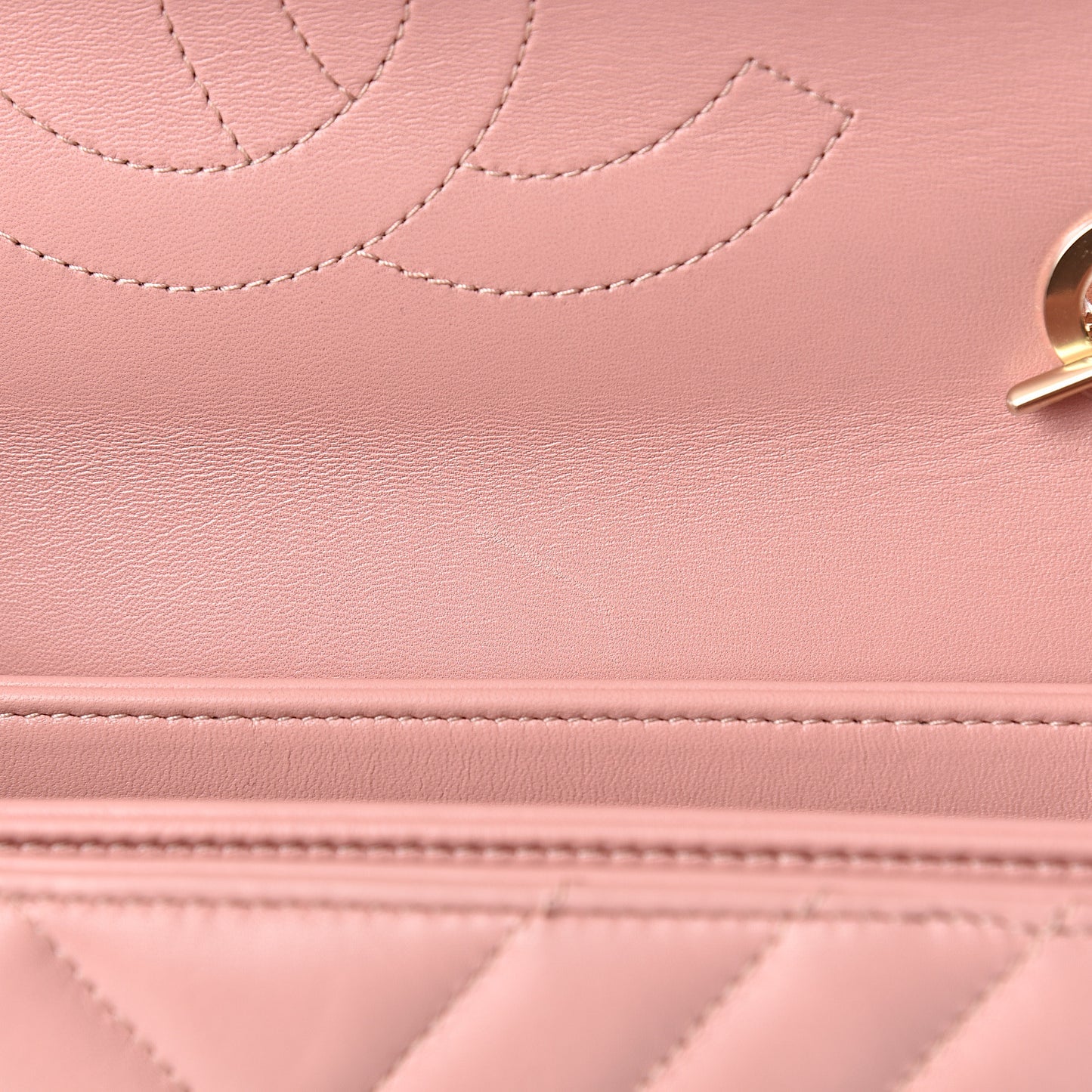 Lambskin Chevron Quilted Medium Trendy CC Dual Handle Flap Bag Pink