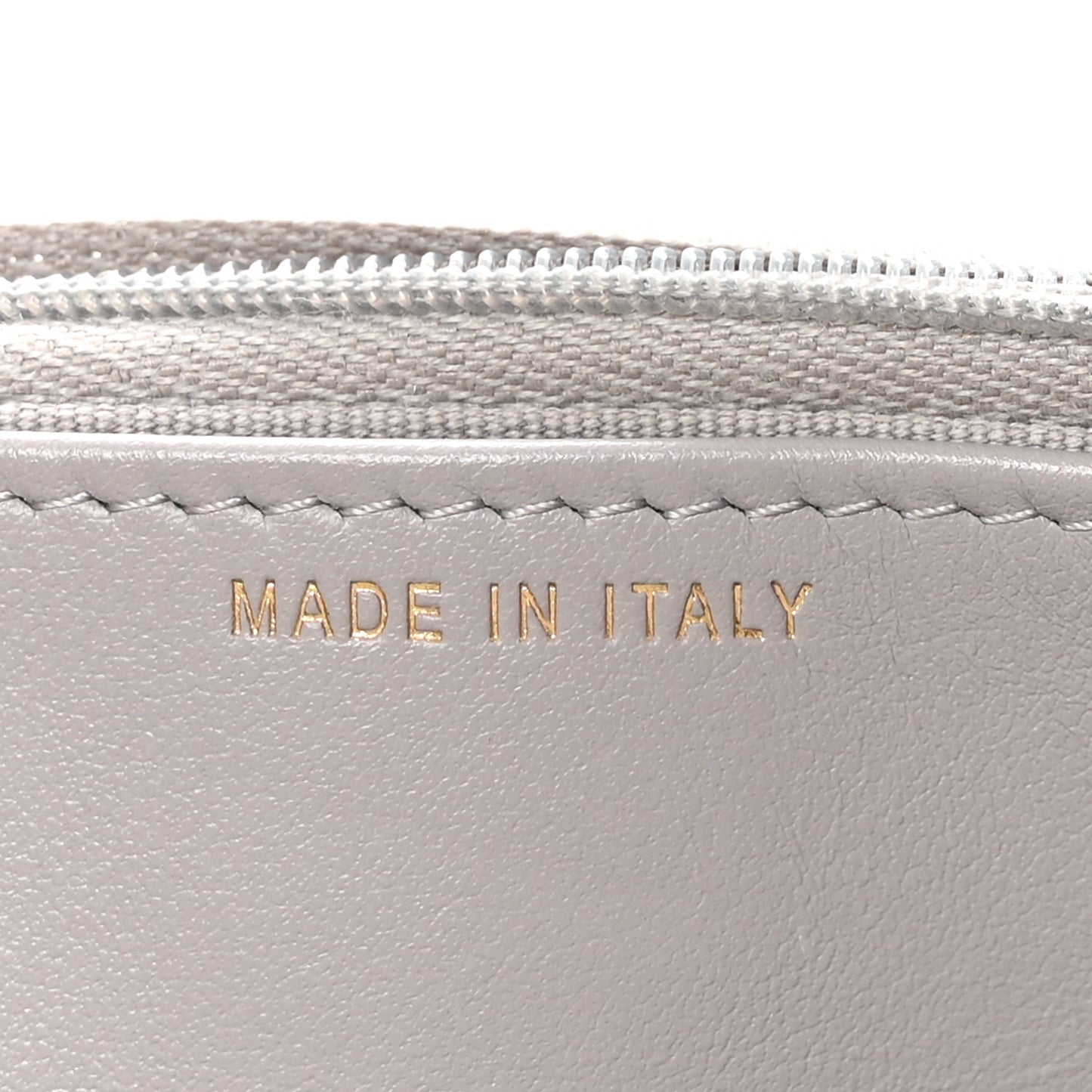 Caviar Quilted Studded CC Wallet On Chain WOC Grey