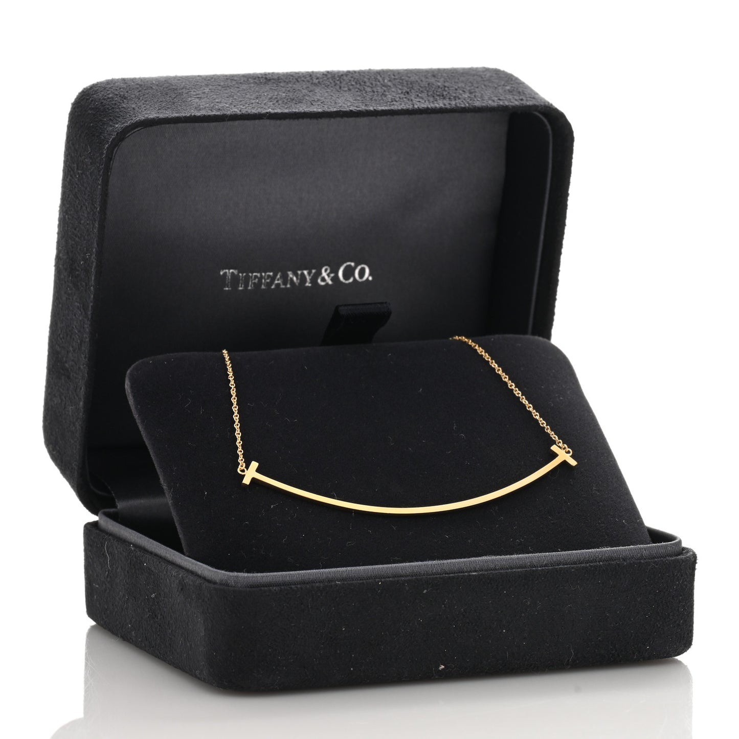 18K Yellow Gold Large T Smile Pendant Necklace
