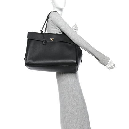 Chanel Grained Calfskin Large Urban Essentials Shopping Bag Black 2 of 10