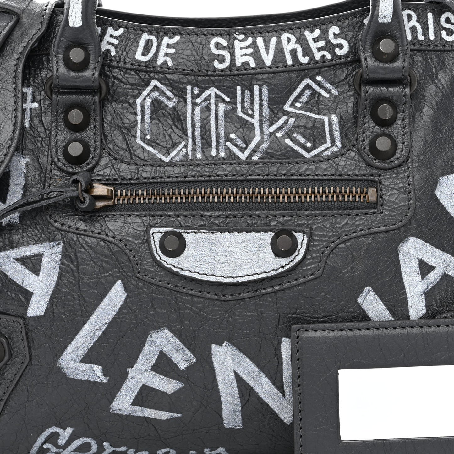 Agneau Arena Graffiti All Over Classic Hardware S City Gris Fossile White