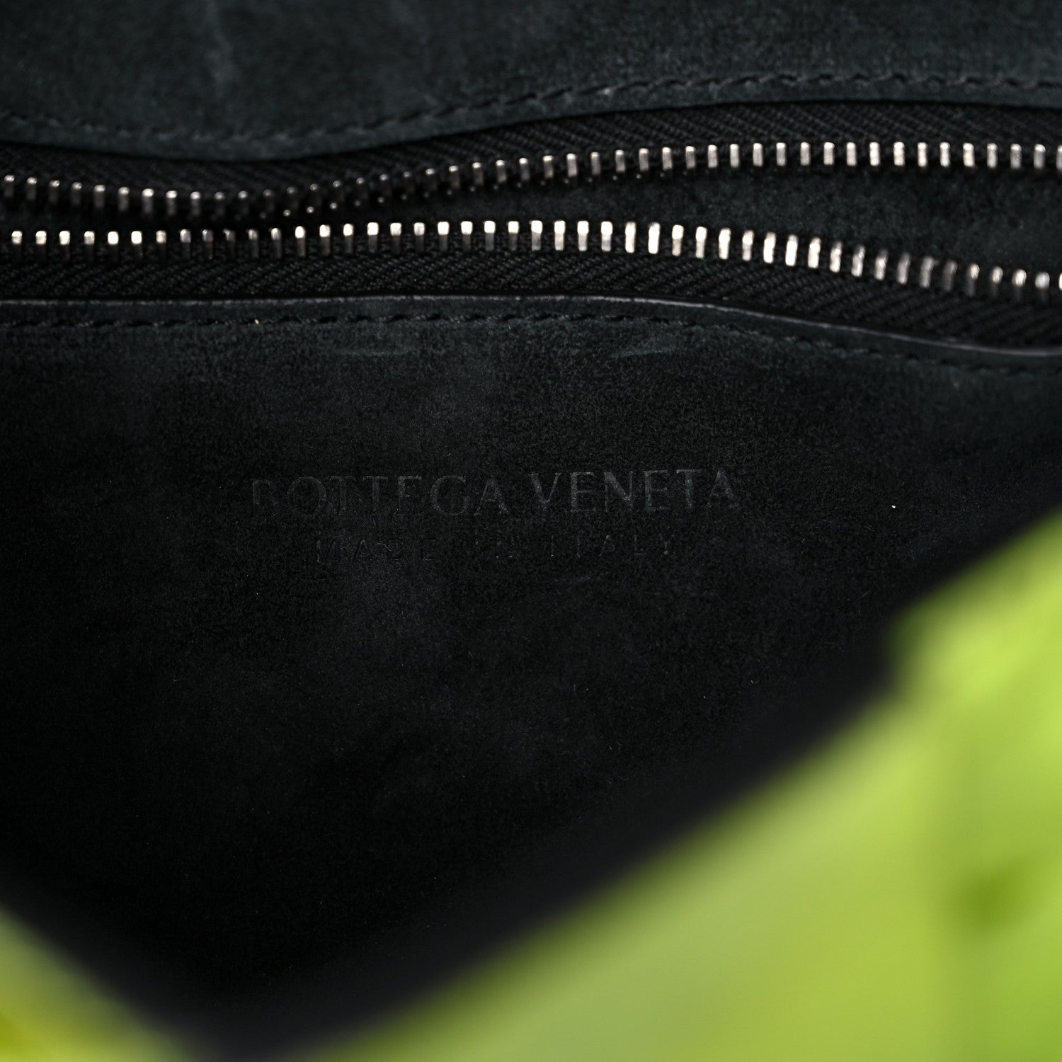 Bottega Veneta Metallic Crushed Calfskin Maxi Intrecciato Cassette Crossbody Bag Chlorophyll 6 of 10