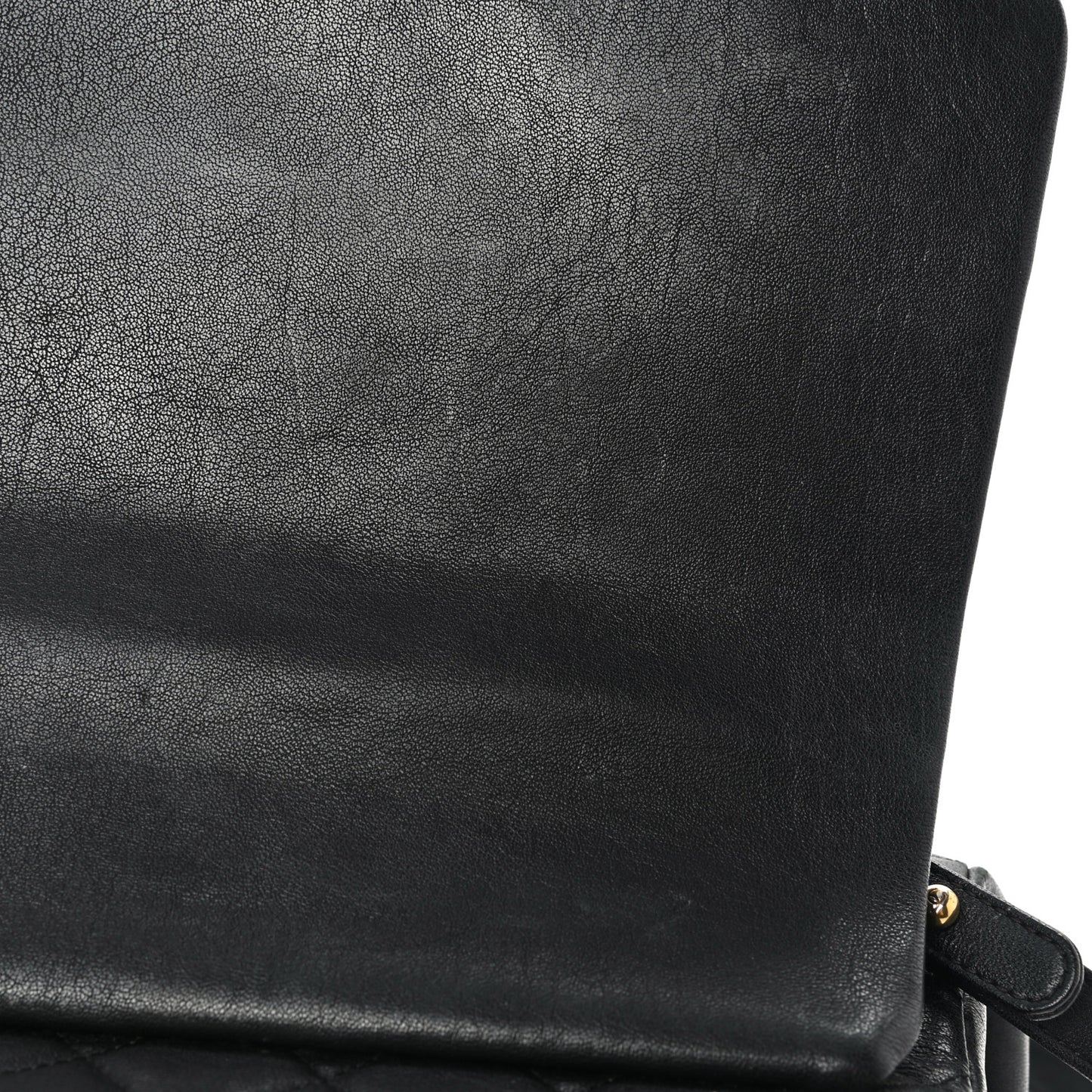 Shiny Sheepskin Quilted Large Trapezio Flap Black