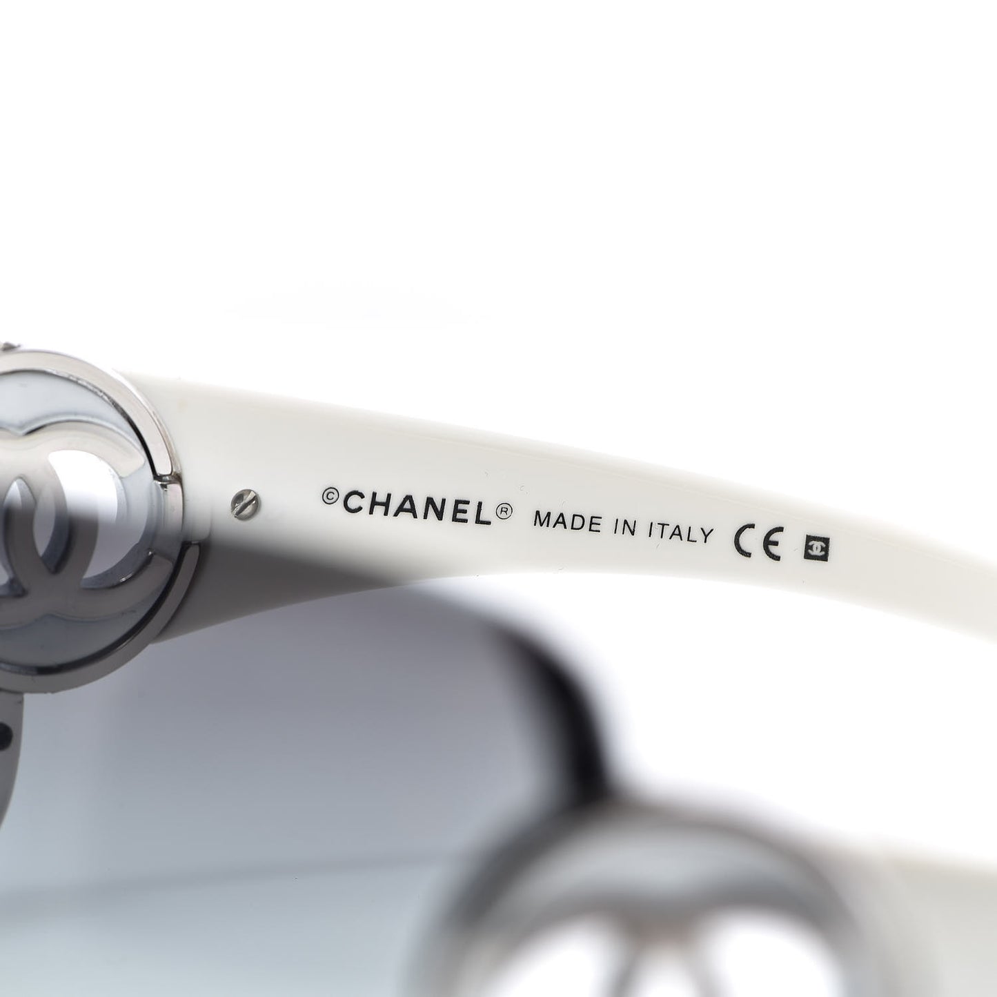 CC Sunglasses 4145 White