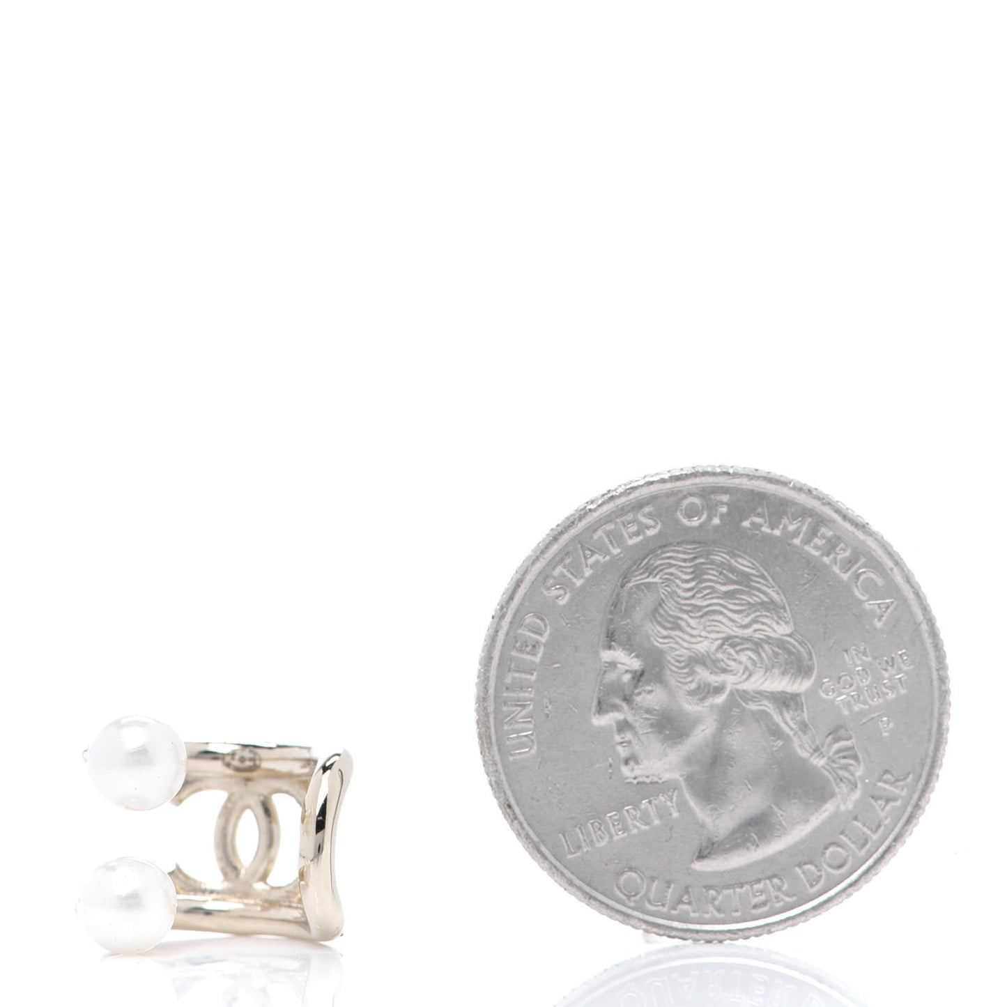 Pearl CC Single Ear Cuff Gold