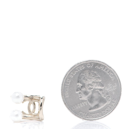 Chanel Pearl CC Single Ear Cuff Gold 2 of 4