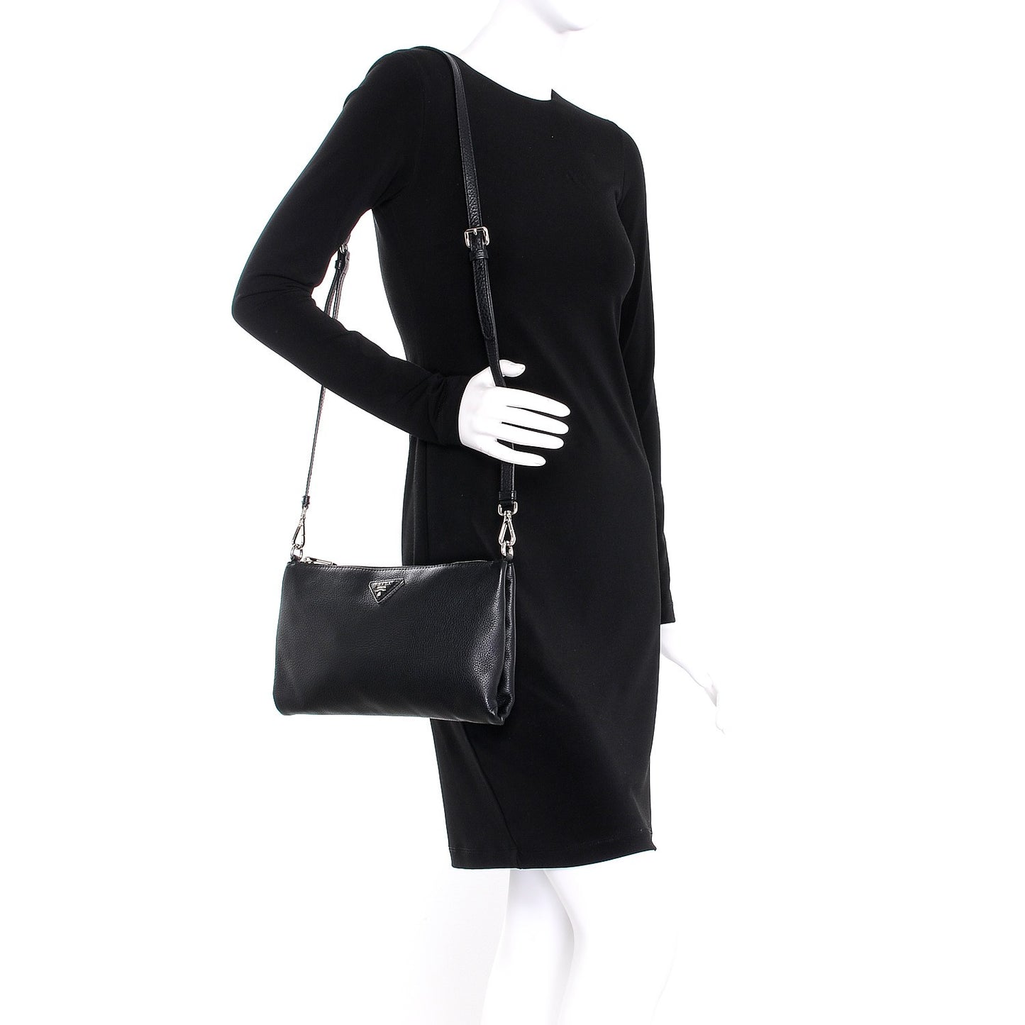 Vitello Daino Zippered Crossbody Bag Black