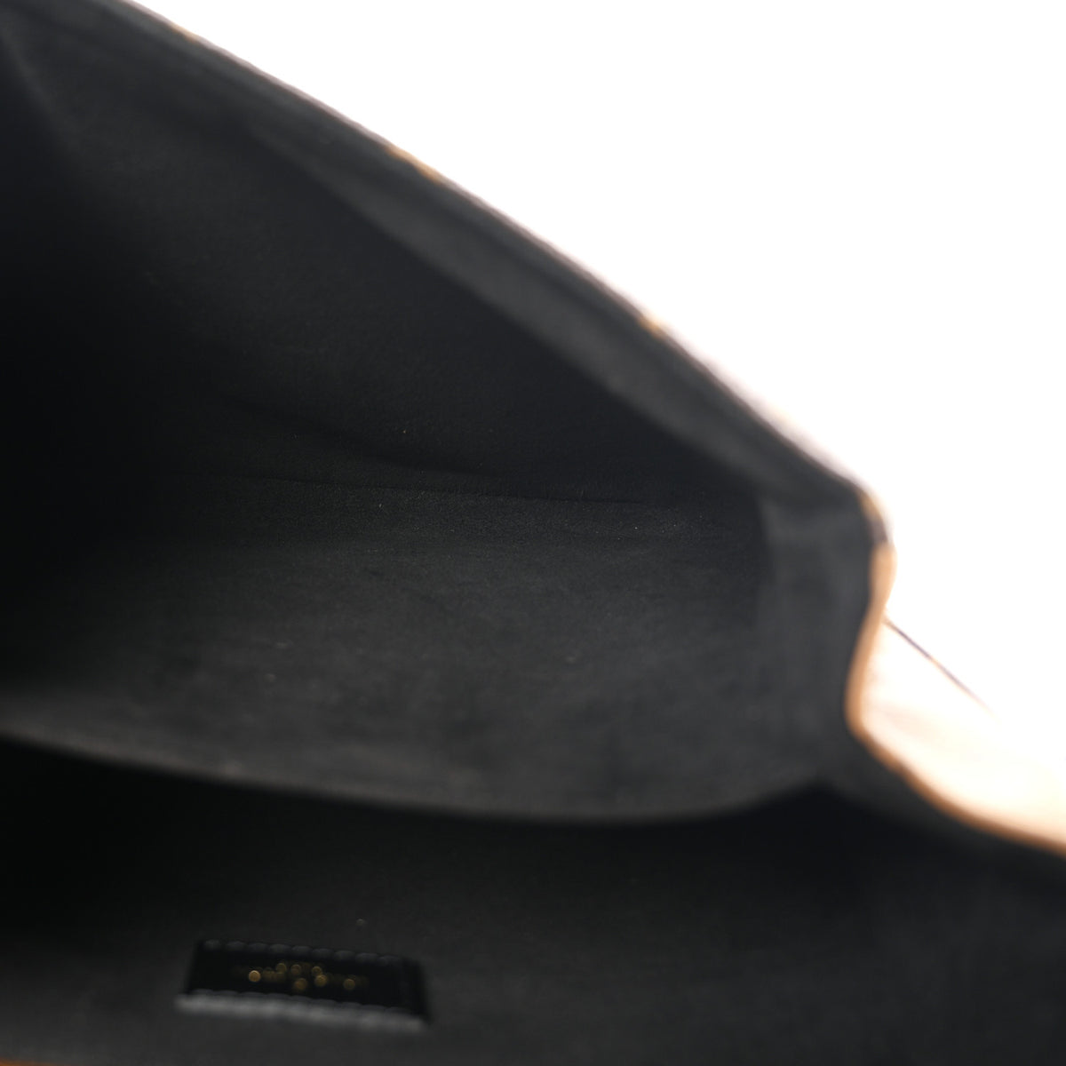 Reverse Monogram Pochette Metis