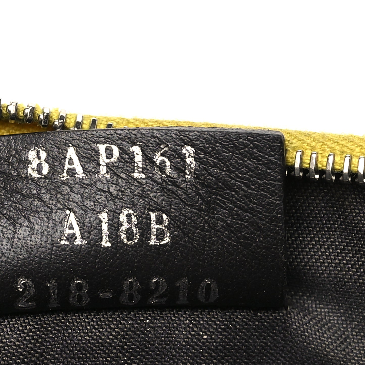 Vitello Cruise F is Fendi Zip Card Holder Sunflower
