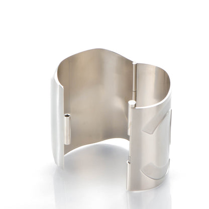 Chanel Metal Wide CC Mirror Cuff Silver 4 of 8
