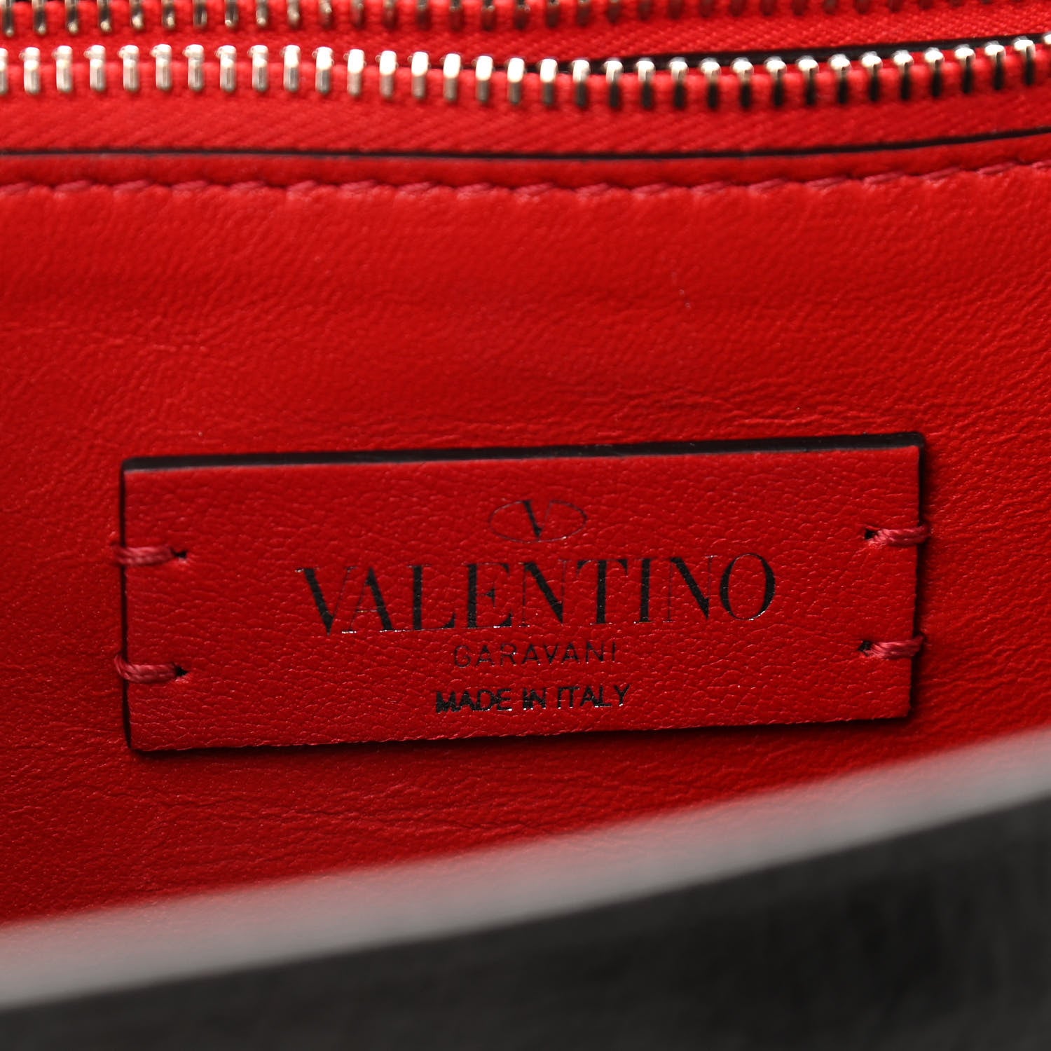 Valentino Garavani Textured Patent Calfskin Medium Vring Shoulder Bag Black 6 of 11