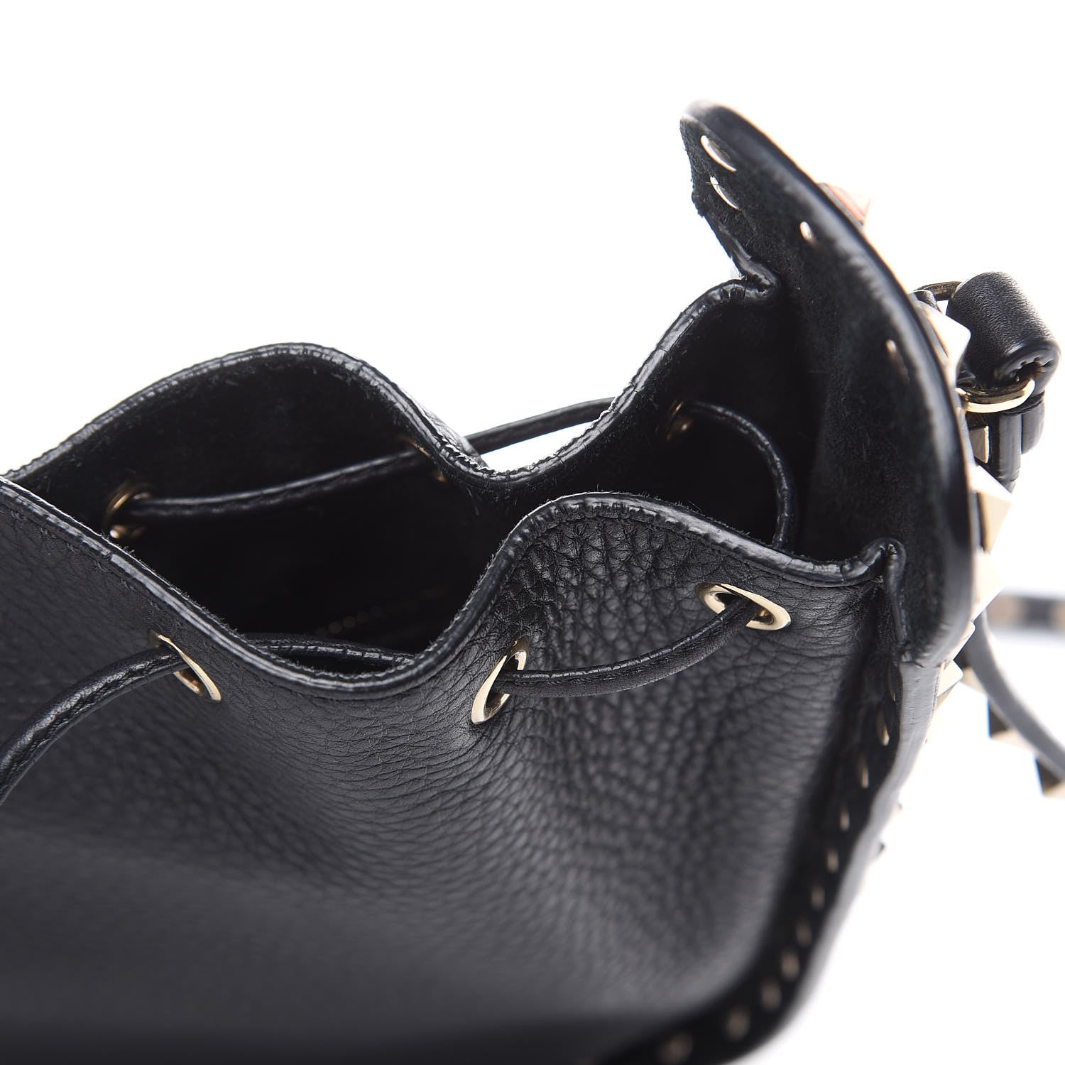 Valentino Garavani Grained Calfskin Rockstud Bucket Bag Black 9 of 9