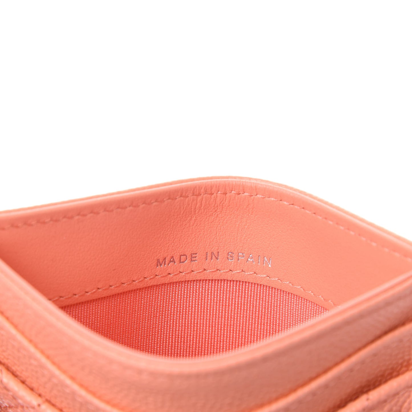 Caviar Quilted Card Holder Coral