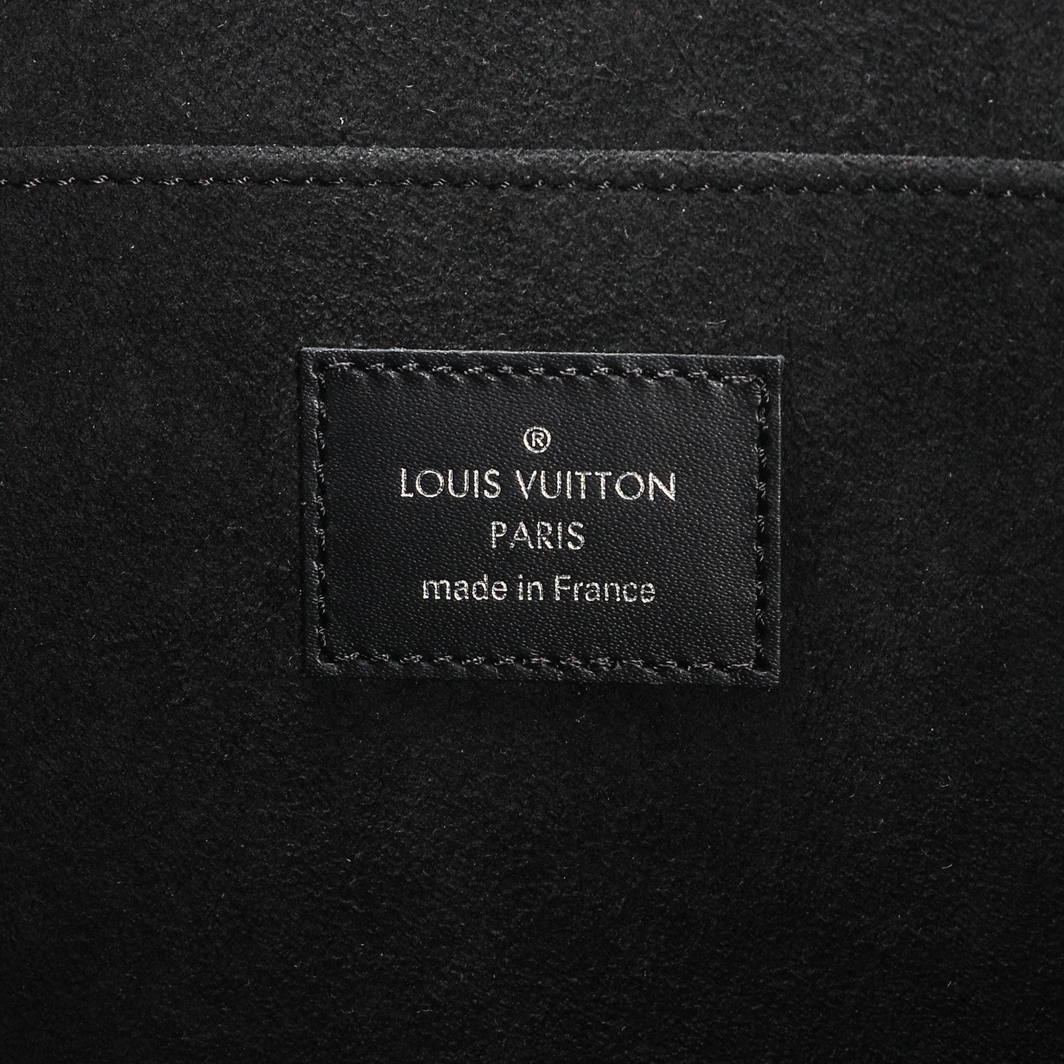 Louis Vuitton X SUPREME Epi Pochette Jour GM Black 6 of 6