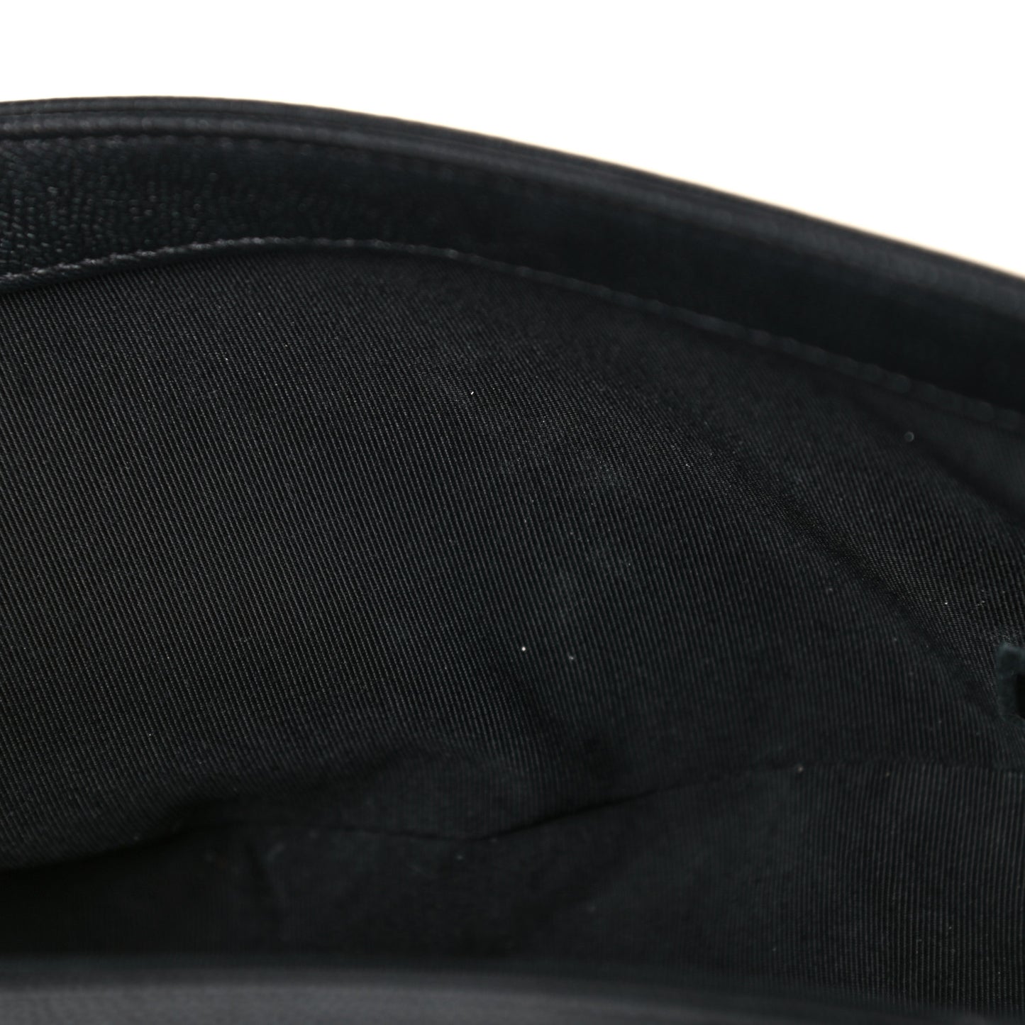 Caviar Quilted Medium Boy Flap So Black