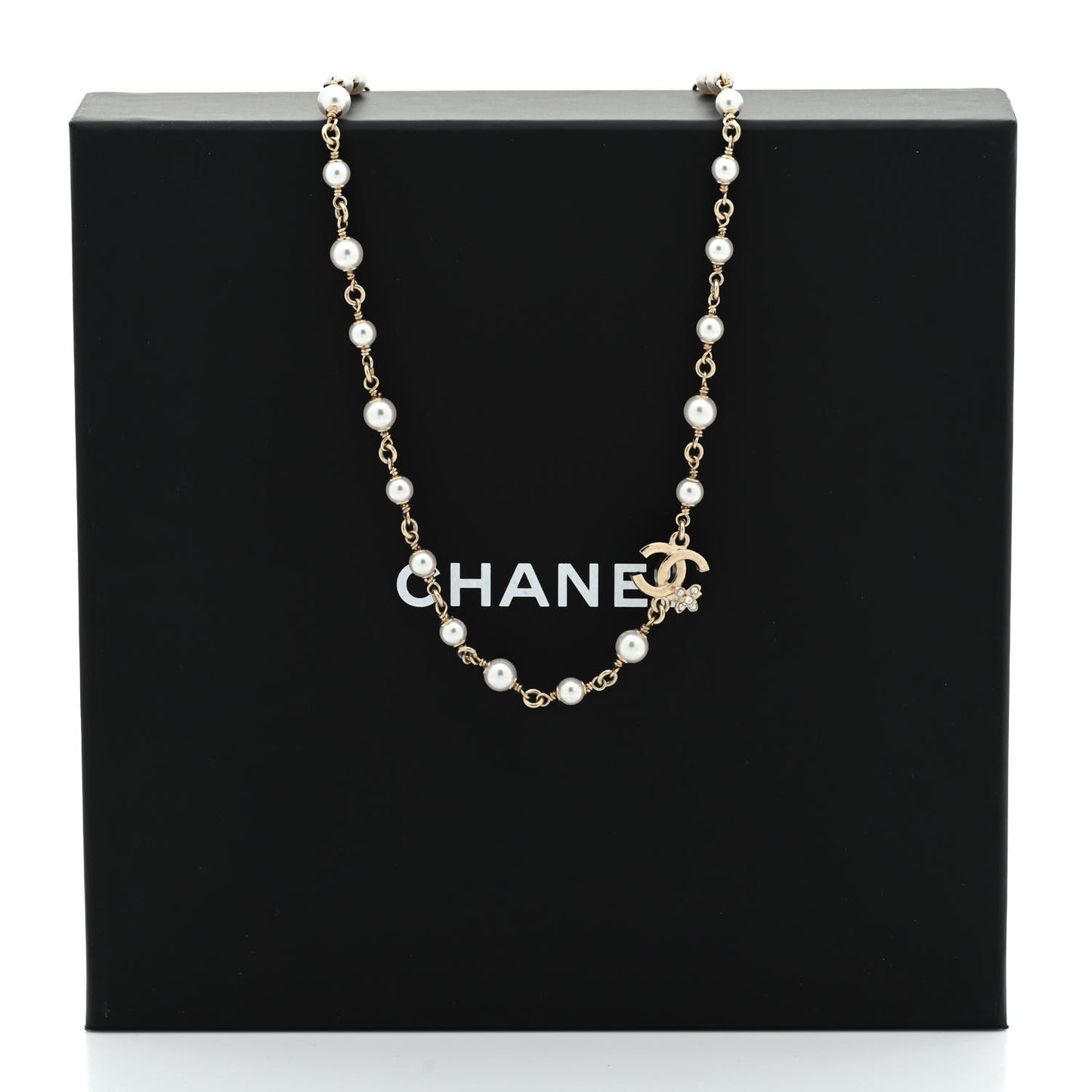 Pearl Crystal CC Flower Necklace Pearly White Light Gold