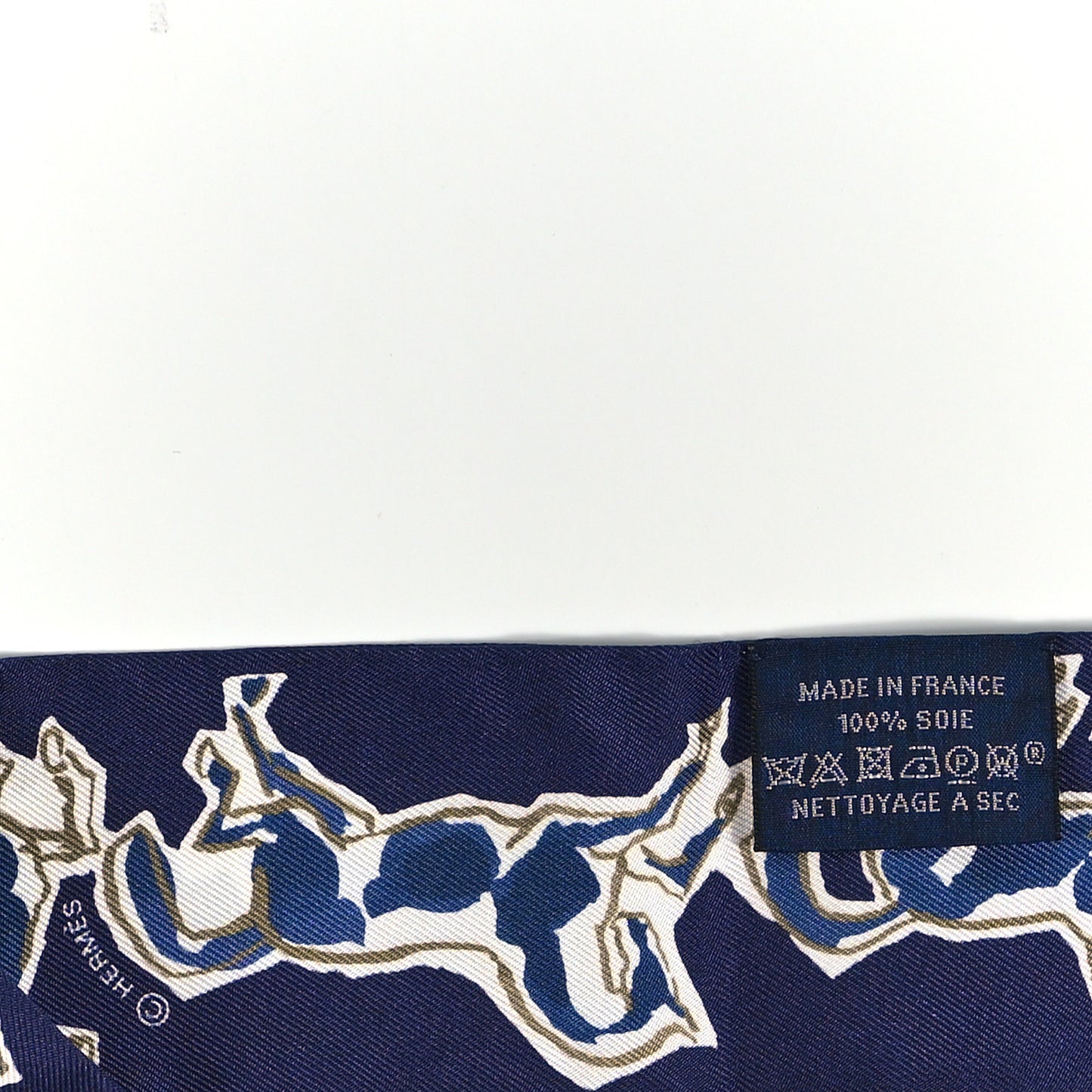 Silk Chevaux En Liberte Twilly Marine Indigo Blanc