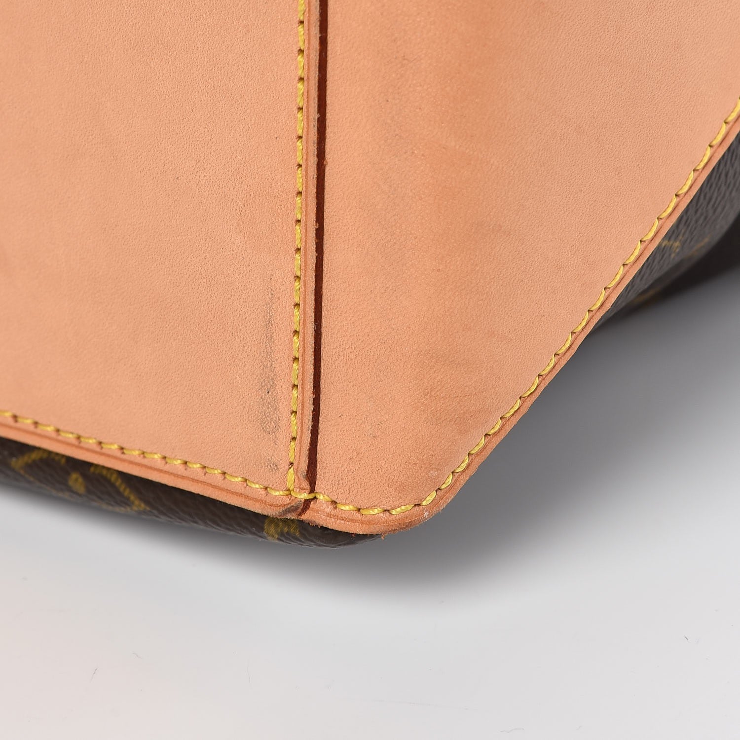 Louis Vuitton Monogram Cabas Mezzo 10 of 11