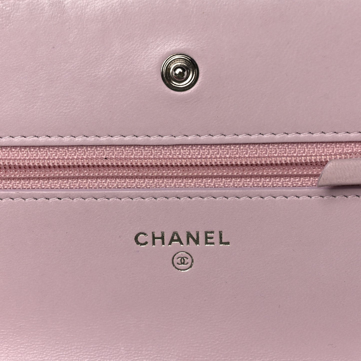 Lambskin Quilted Wallet On Chain WOC Light Pink