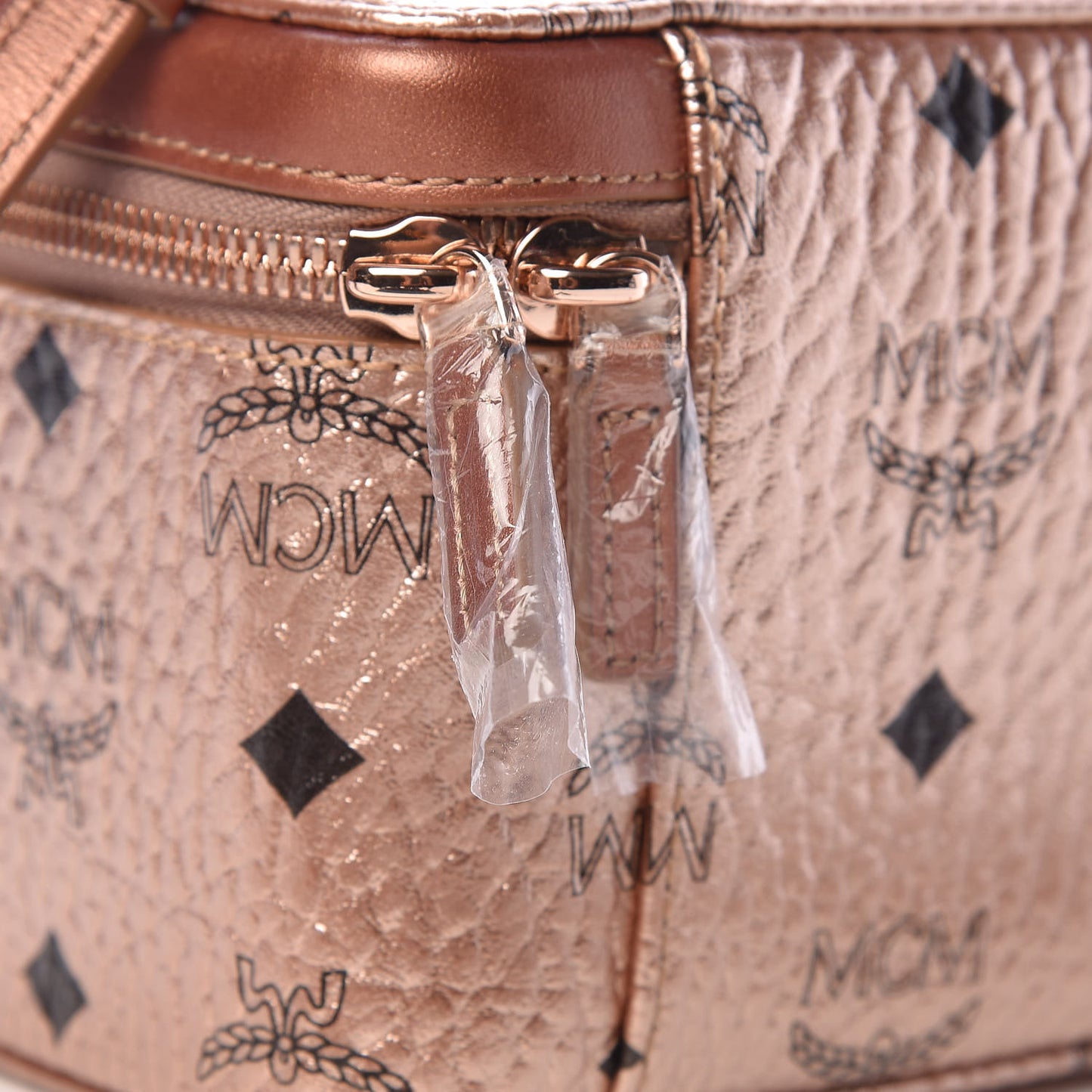 Metallic Visetos Vanity Case Champagne Gold