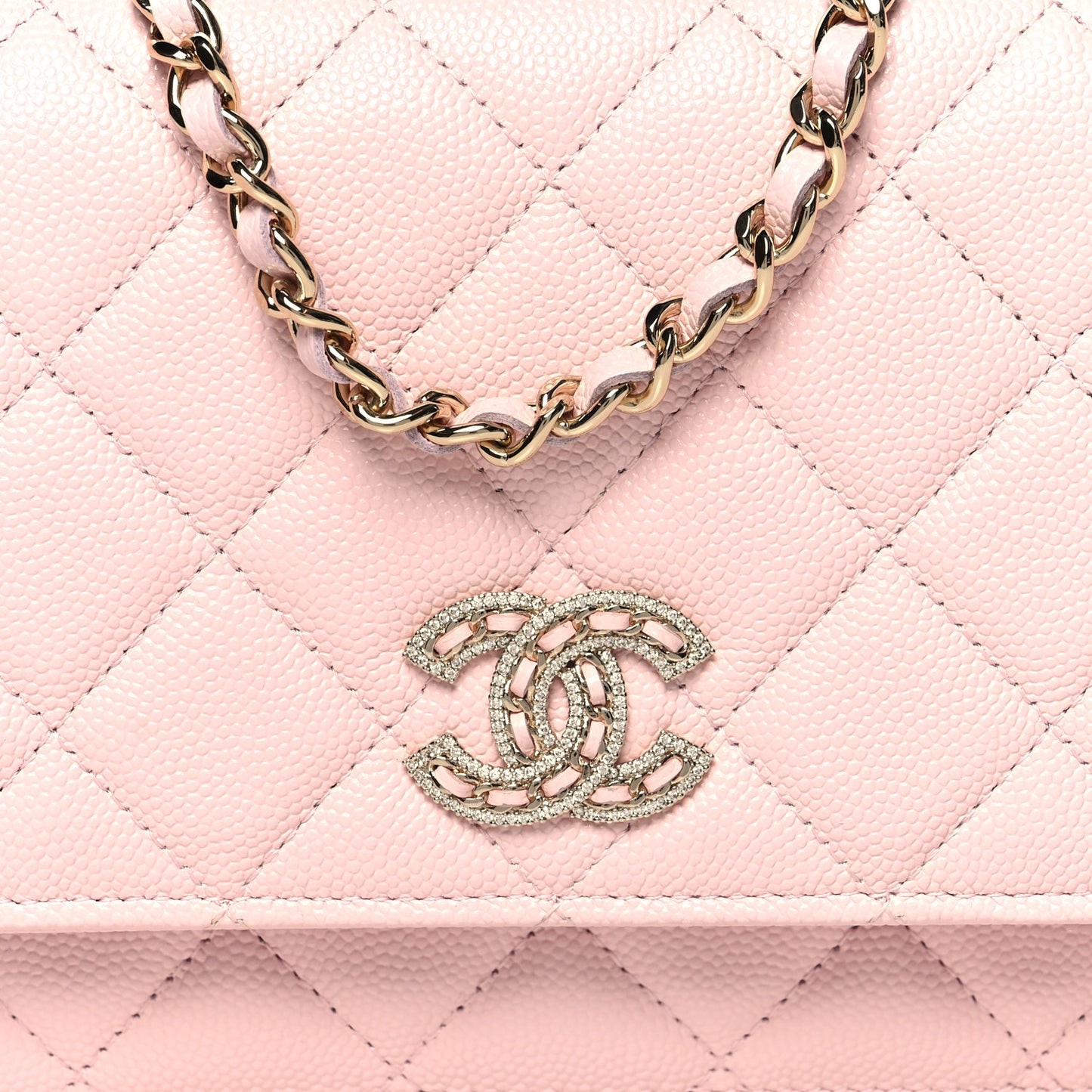 Caviar Quilted Crystal CC Wallet On Chain WOC Light Pink