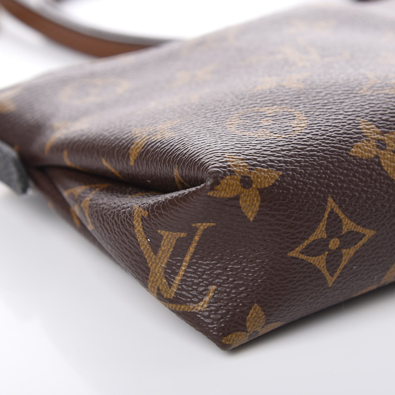 Louis Vuitton Monogram Pallas Clutch Black 8 of 11