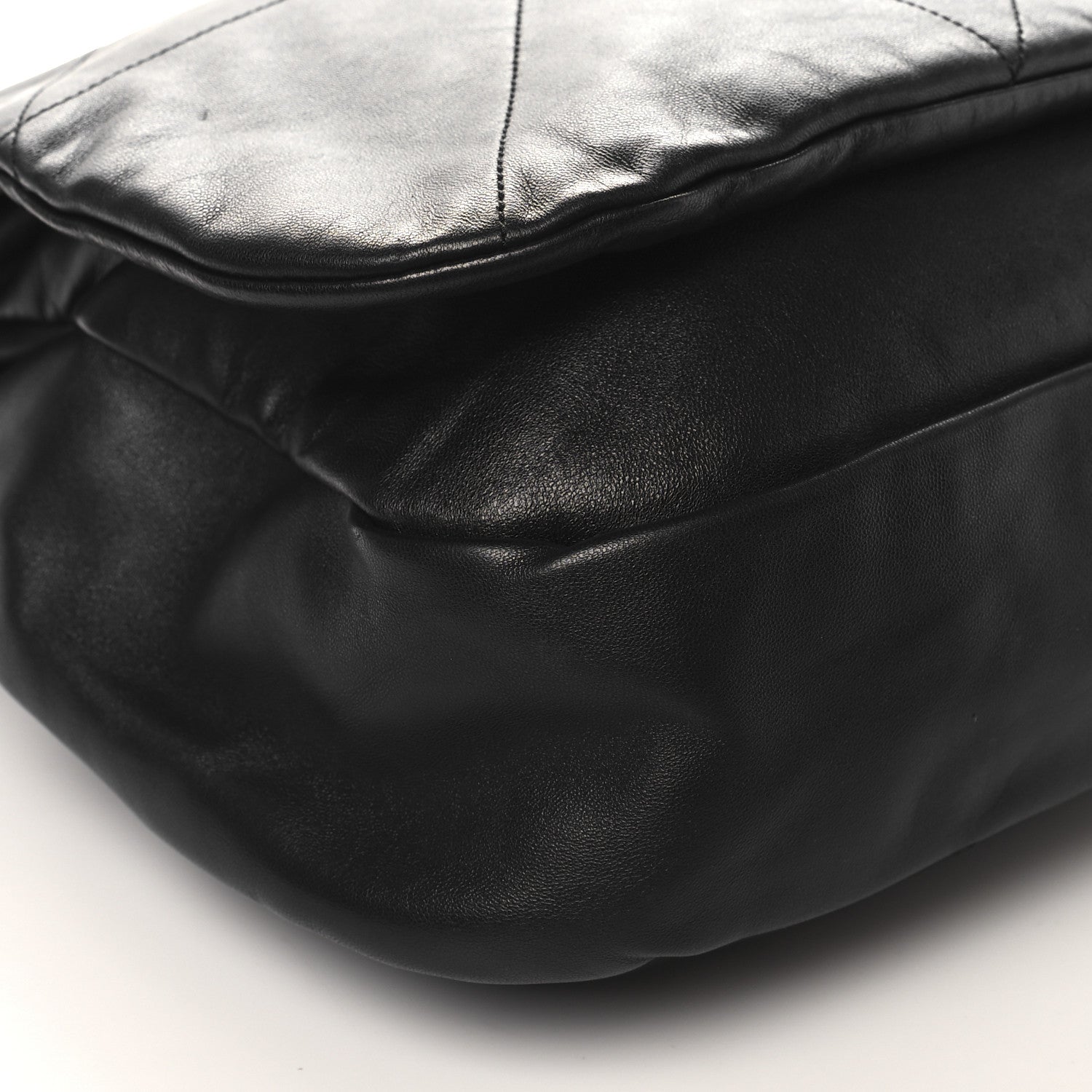Saint Laurent Lambskin Matelasse Monogram Large Jamie 4.3 Black 9 of 10