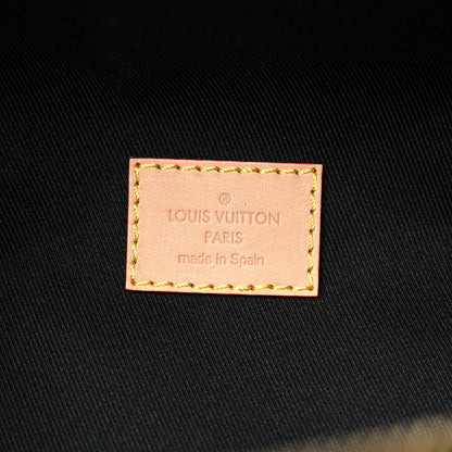 Louis Vuitton Monogram Bumbag 6 of 13