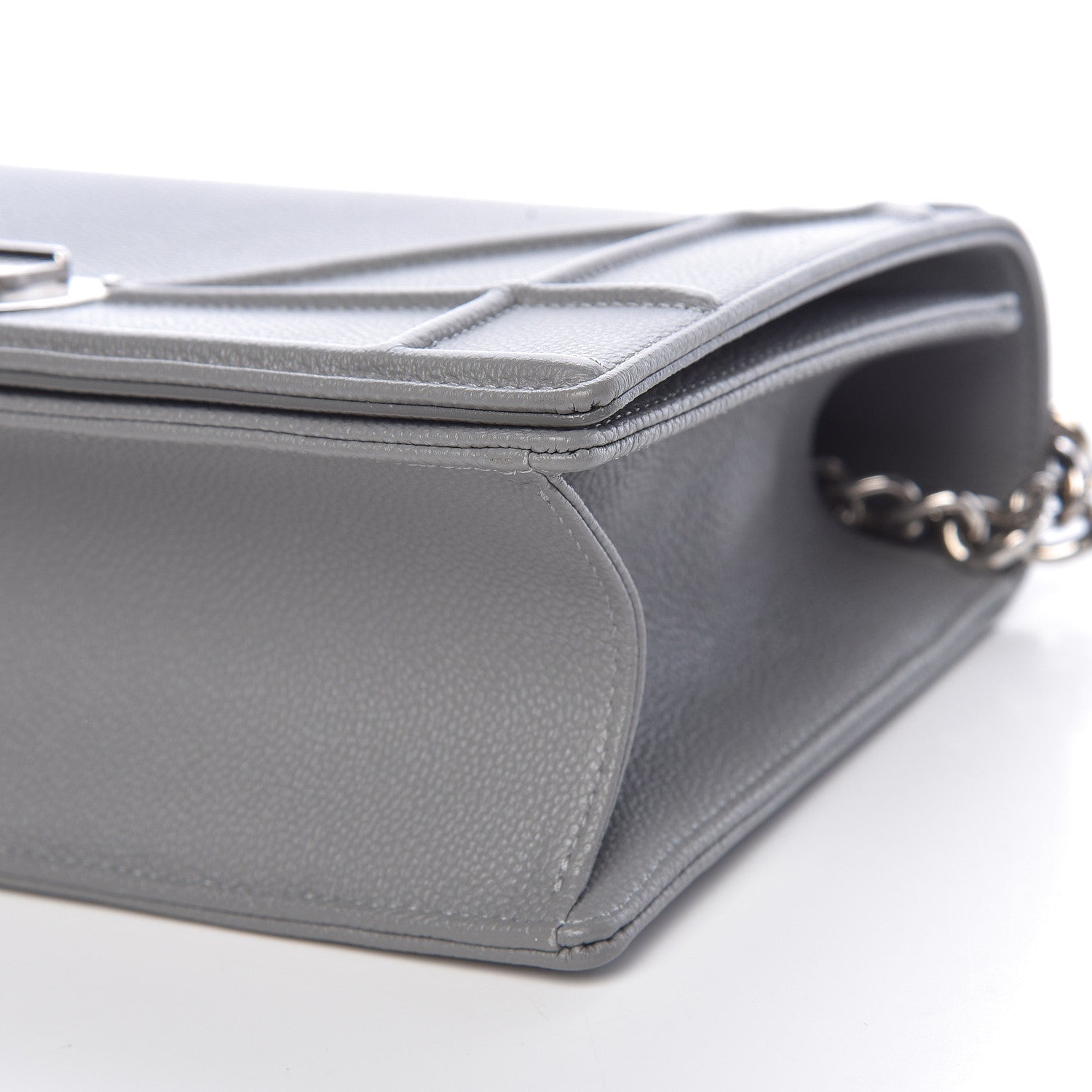 Christian Dior Grained Calfskin Medium Diorama Flap Bag Gris 10 of 11