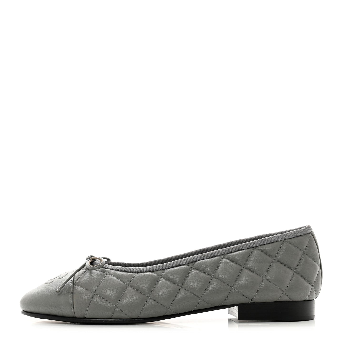 Lambskin Quilted CC Cap Toe Ballerina Flats 36.5 Grey