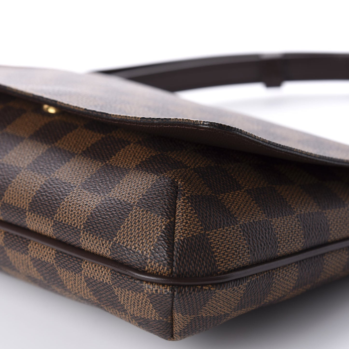 Damier Ebene Musette Tango