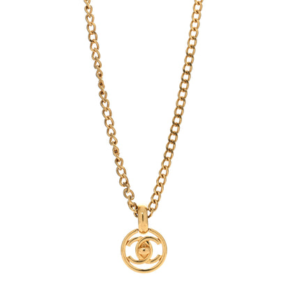 Chanel Chain Link CC Turn Lock Medallion Pendant Necklace Gold 1 of 5