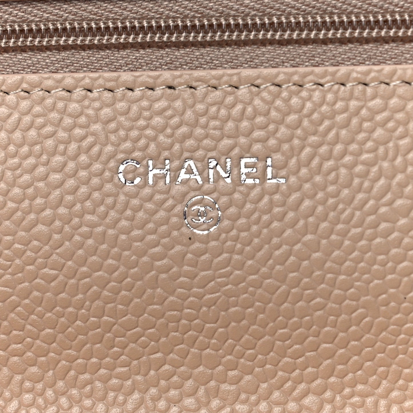 Caviar Quilted Wallet On Chain WOC Beige