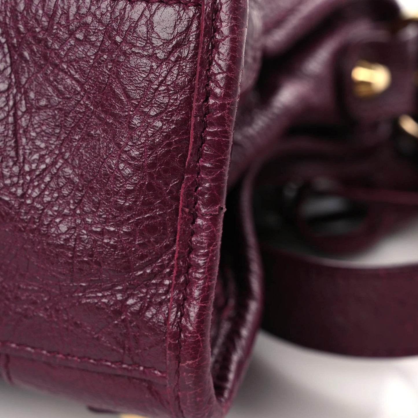 Agneau Classic Gold Hardware S City Violet Prune