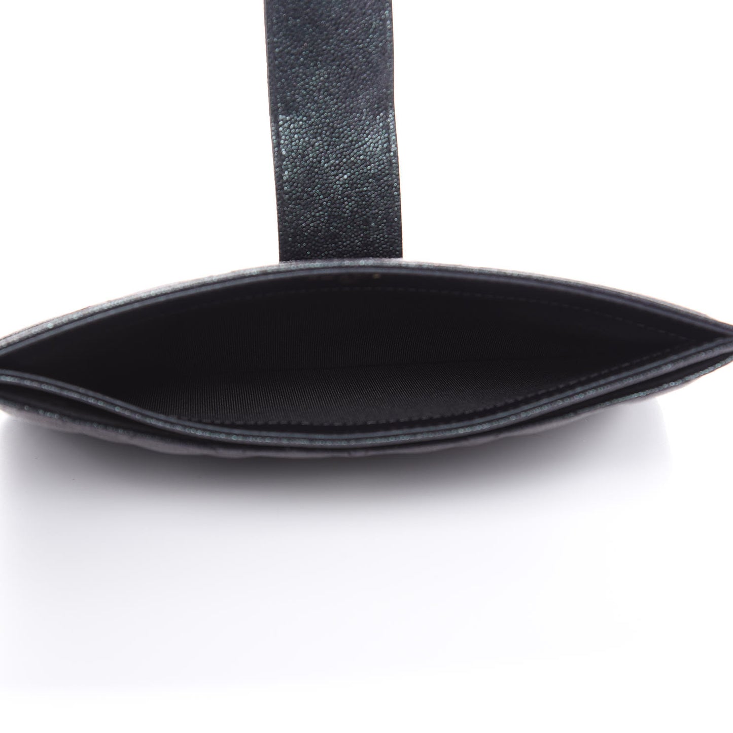 Iridescent Caviar Quilted Classic Strap Pouch Black