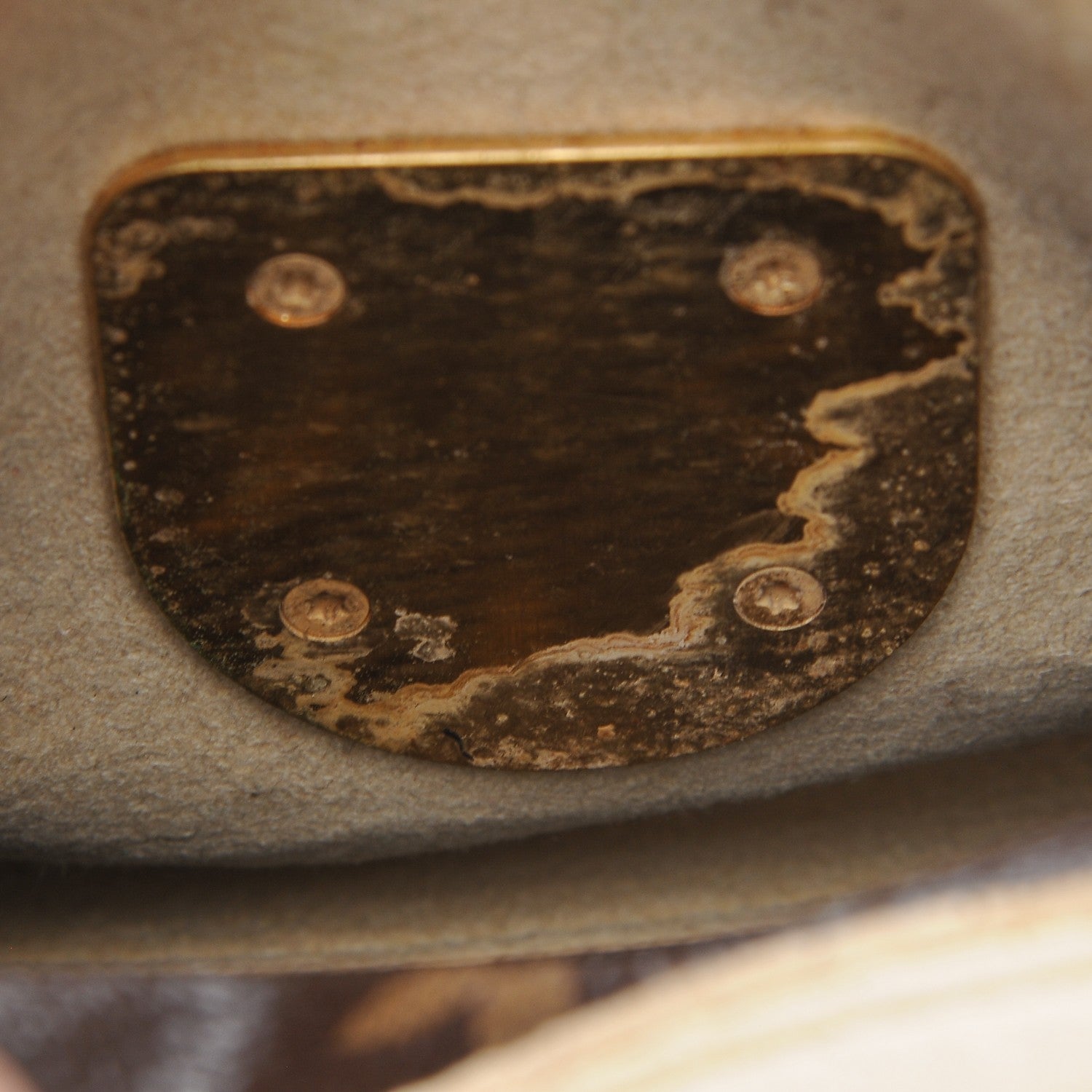 Louis Vuitton Monogram Manhattan GM 14 of 14