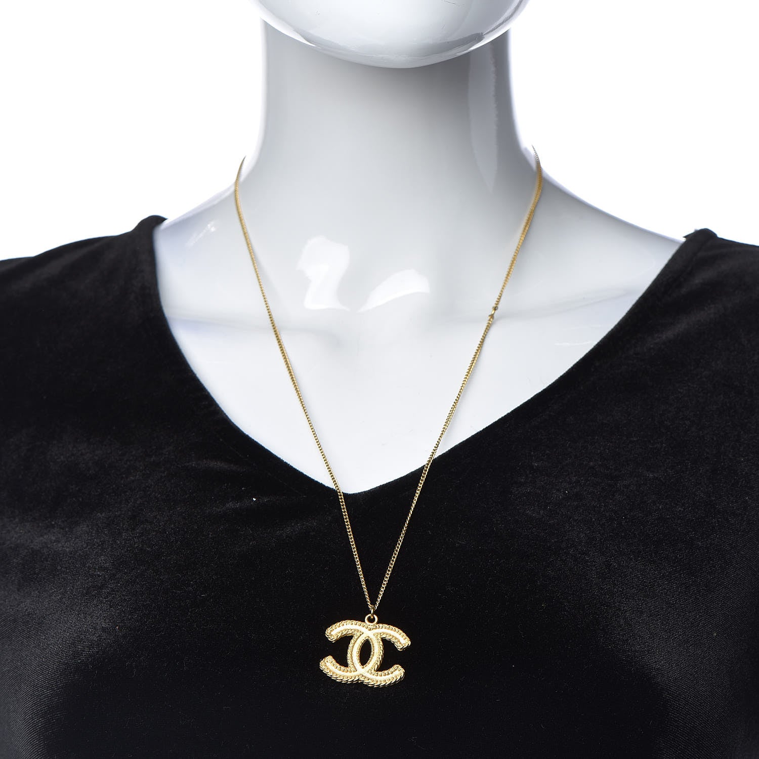 Chanel CC Pendant Necklace Gold 2 of 4