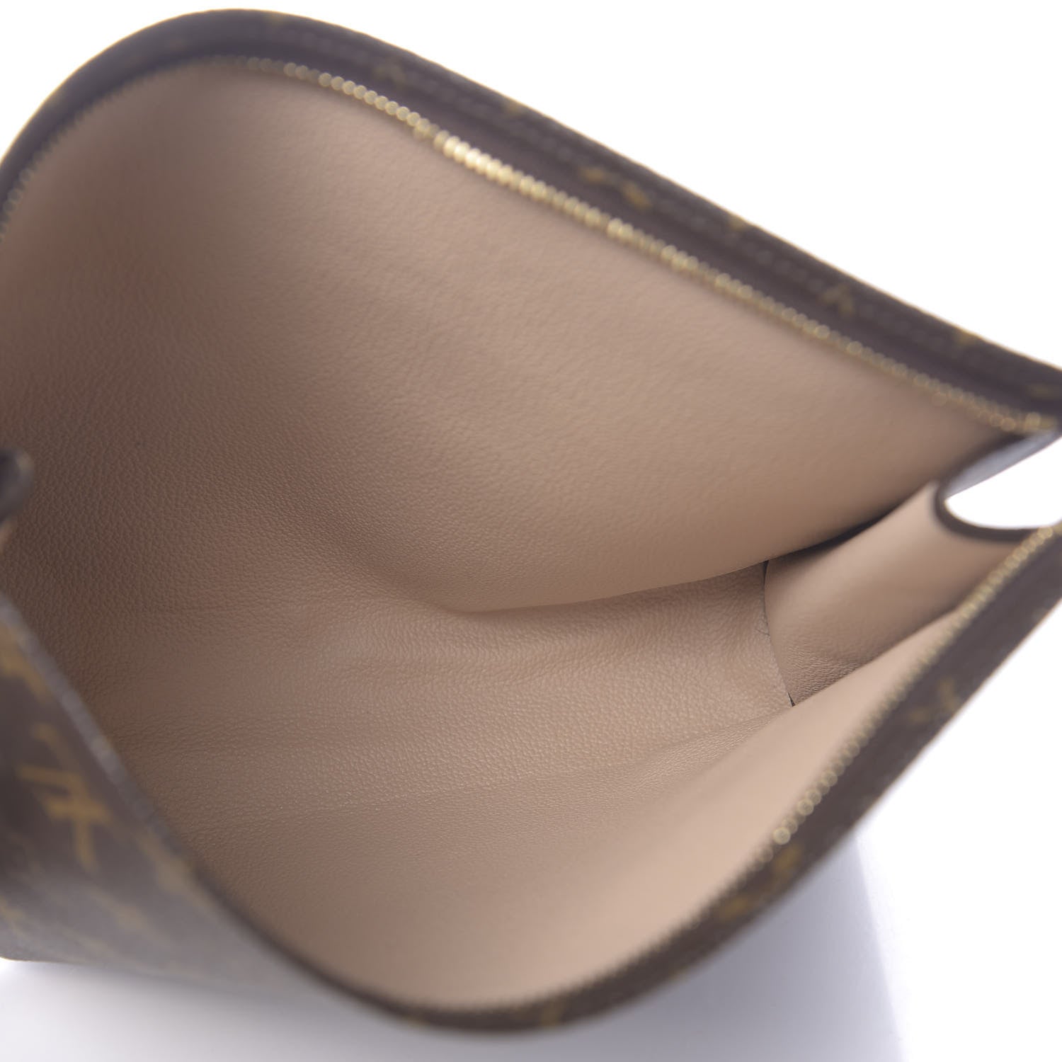 Louis Vuitton Monogram Toiletry Pouch 26 5 of 7
